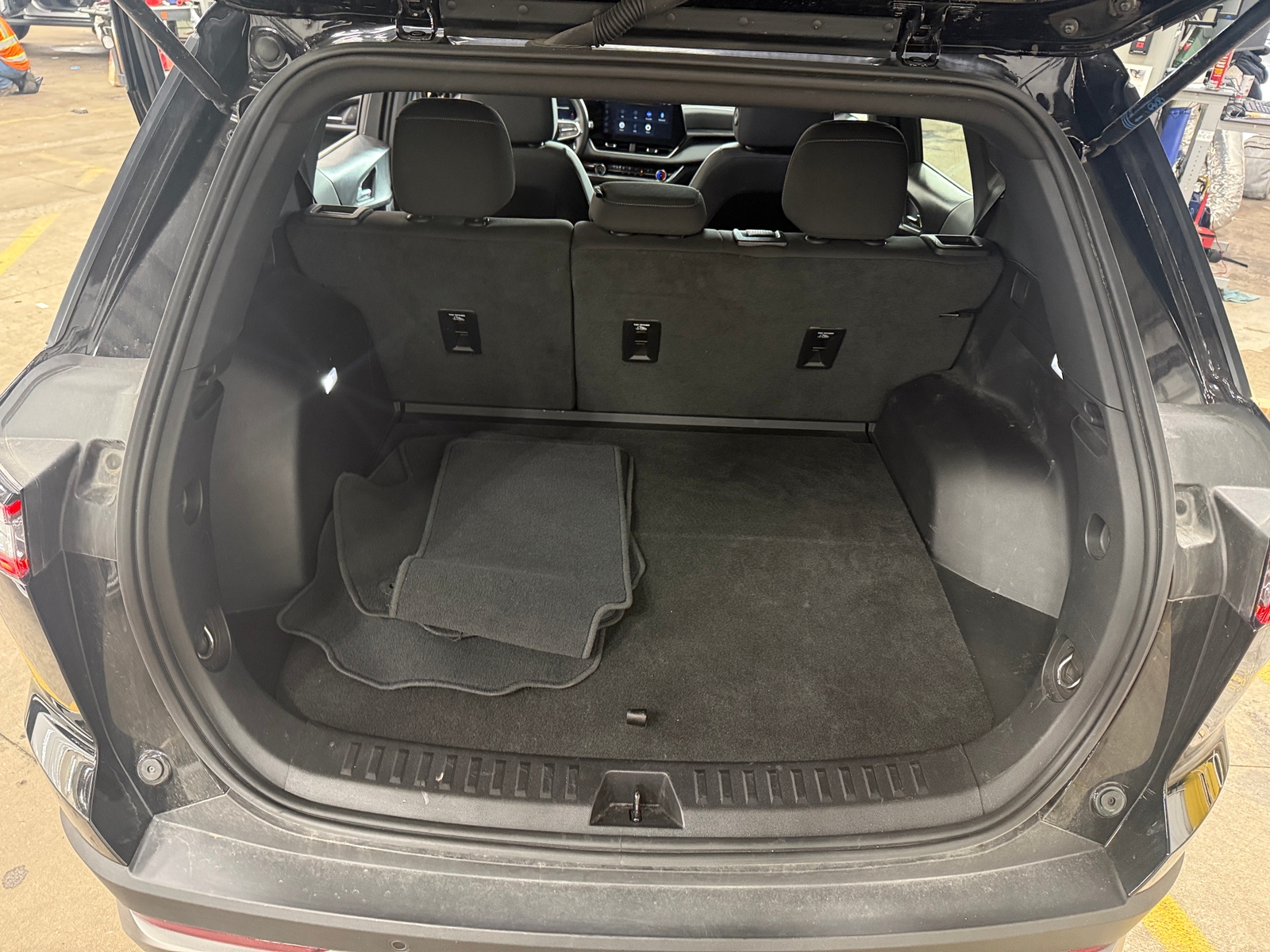 Thumbnail: 2025 Chevrolet Equinox - 7