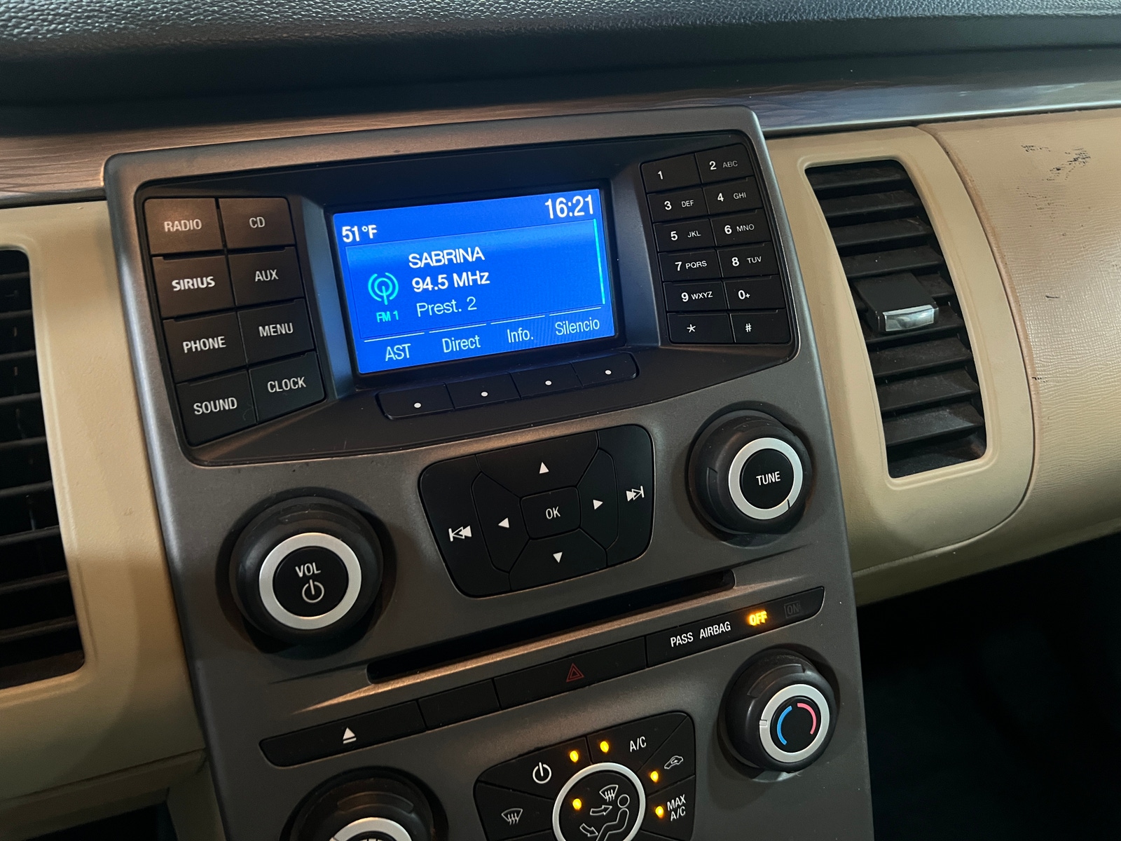 Thumbnail: 2014 Ford Flex - 4