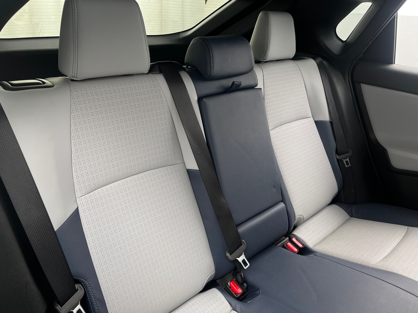 Thumbnail: 2023 Subaru Solterra - 5