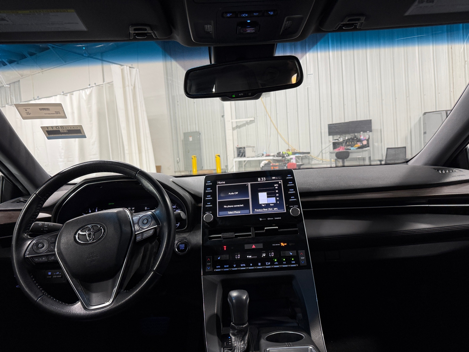 Thumbnail: 2019 Toyota Avalon - 3