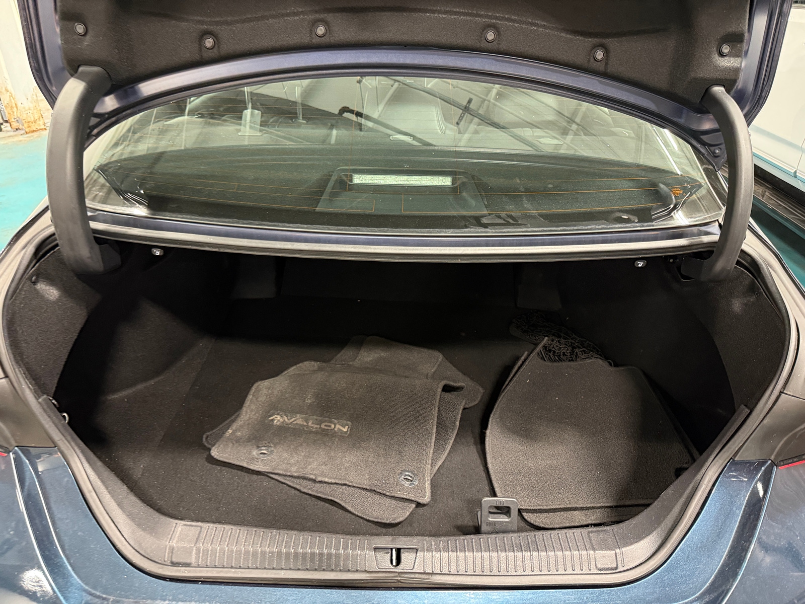 Thumbnail: 2019 Toyota Avalon - 7