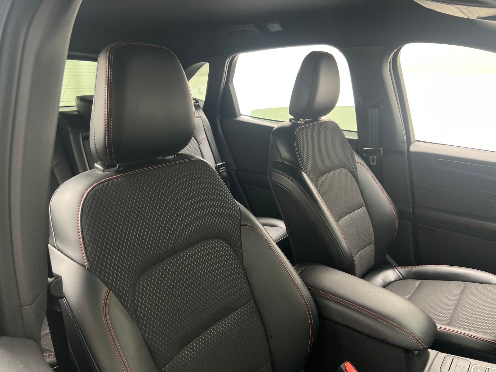 Thumbnail: 2025 Ford Escape - 2