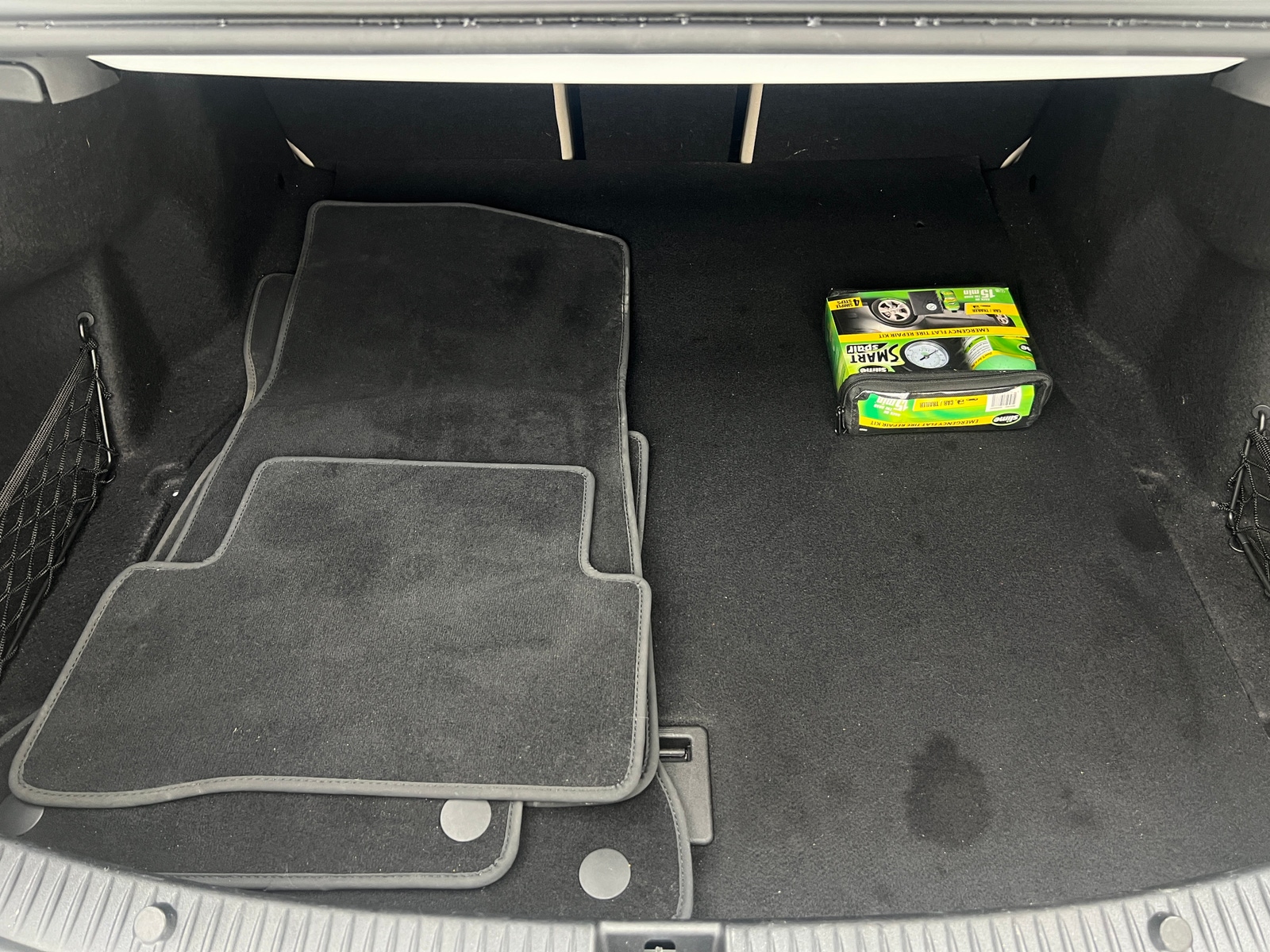 Thumbnail: 2017 Mercedes-Benz C-Class - 6