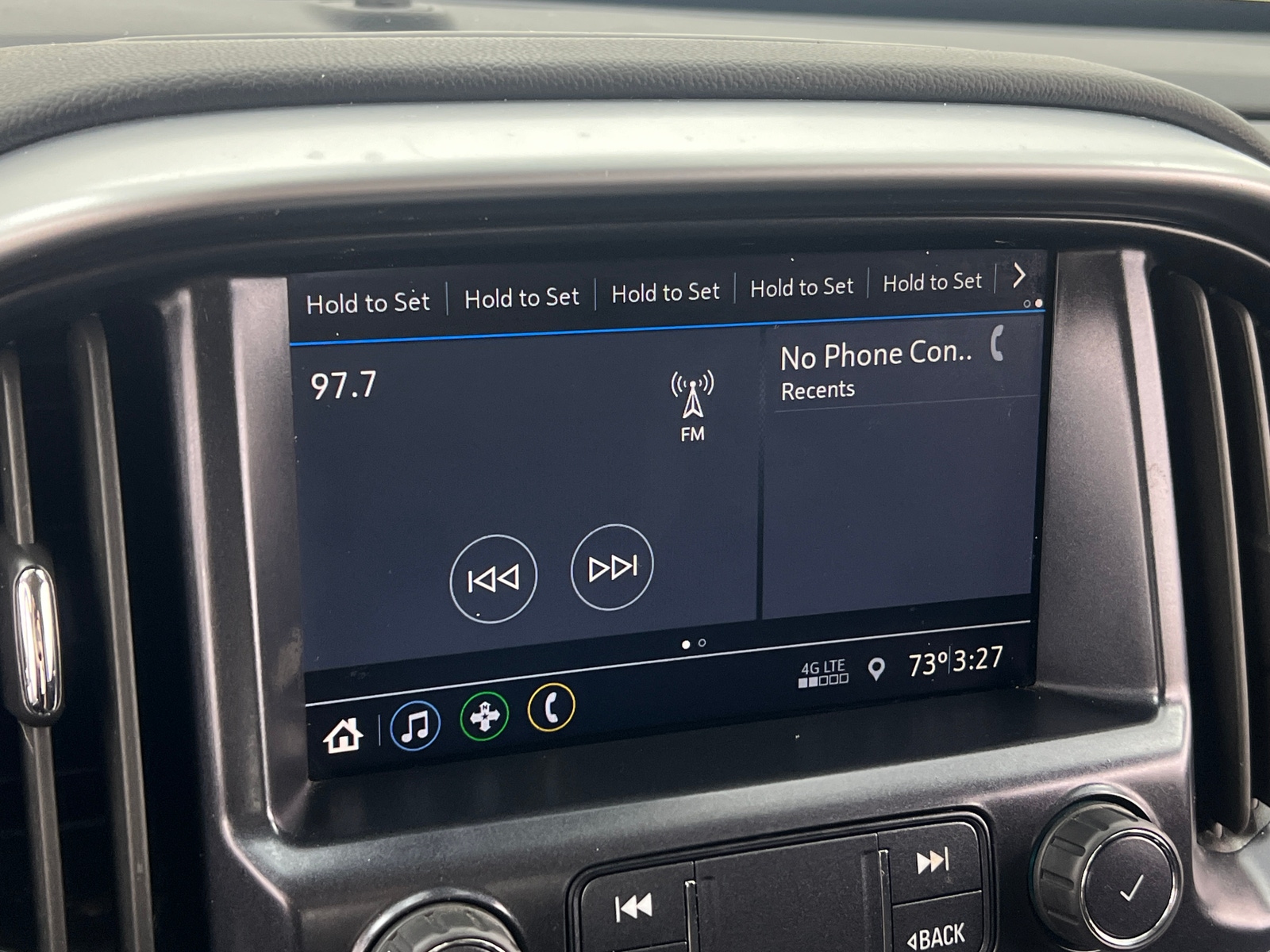 Thumbnail: 2022 Chevrolet Colorado - 4