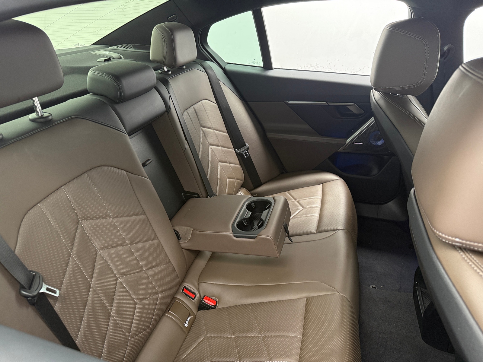 Thumbnail: 2024 BMW i5 - 5