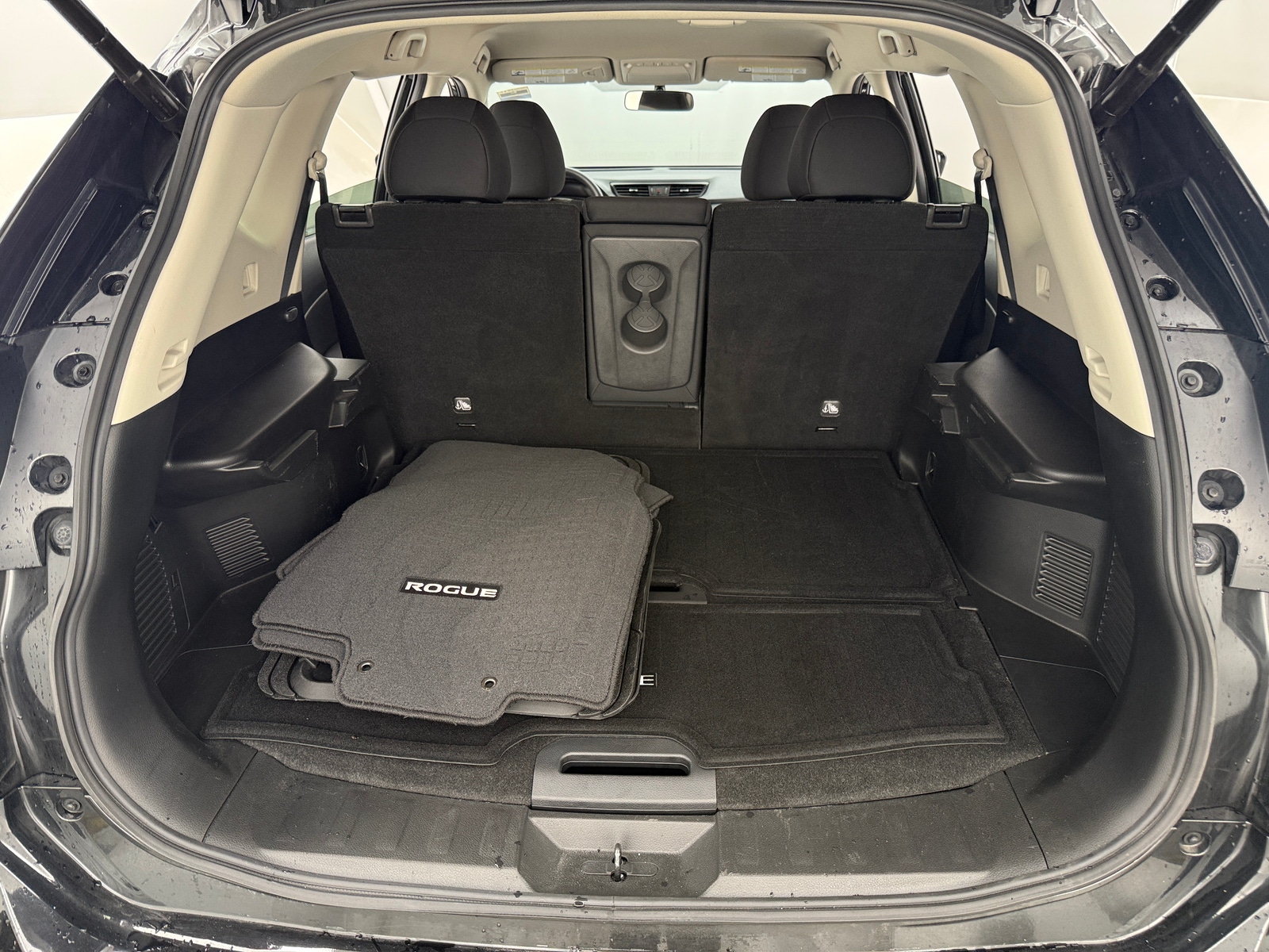 Thumbnail: 2018 Nissan Rogue - 7