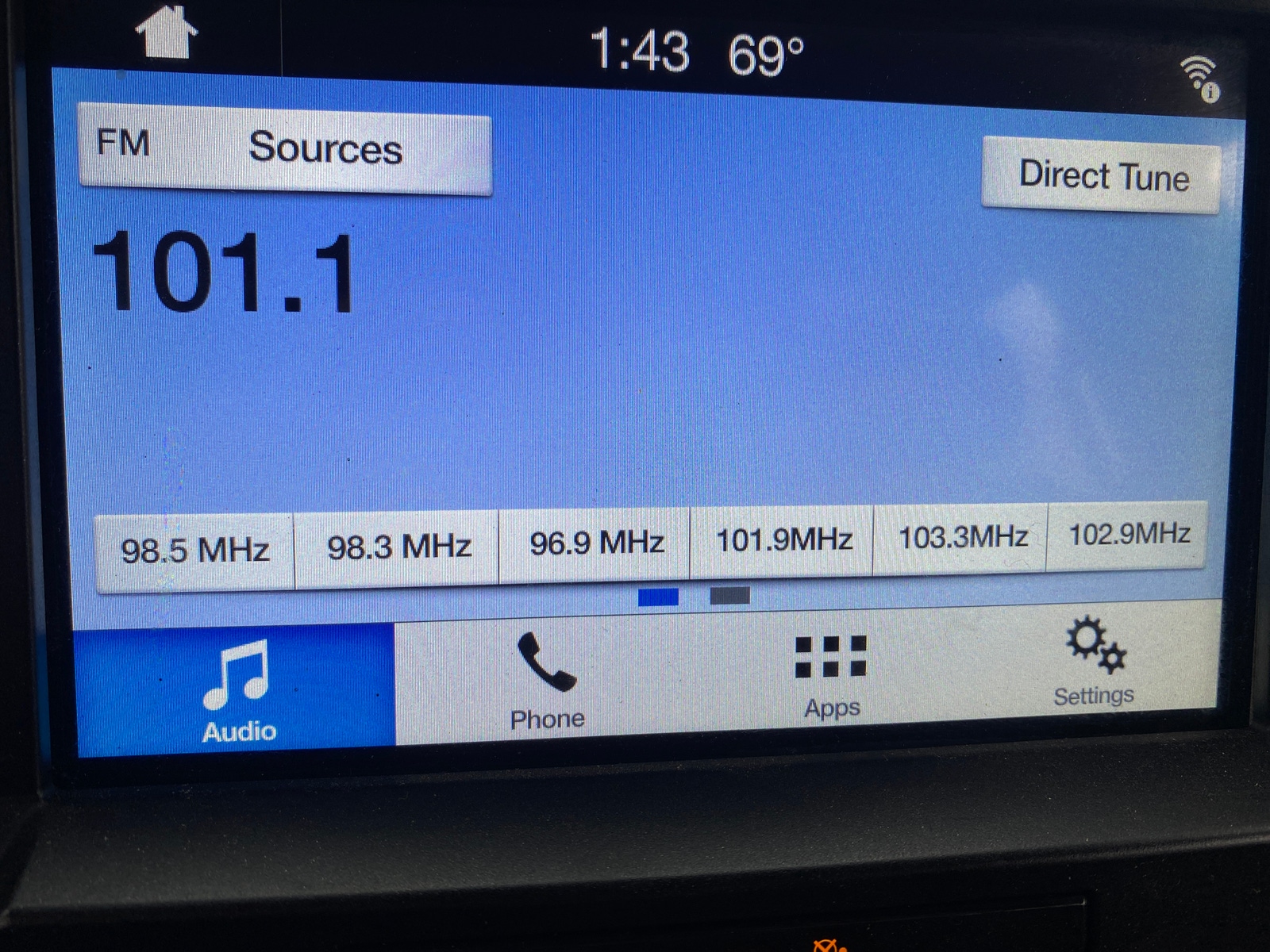 Thumbnail: 2019 Ford Econoline - 4