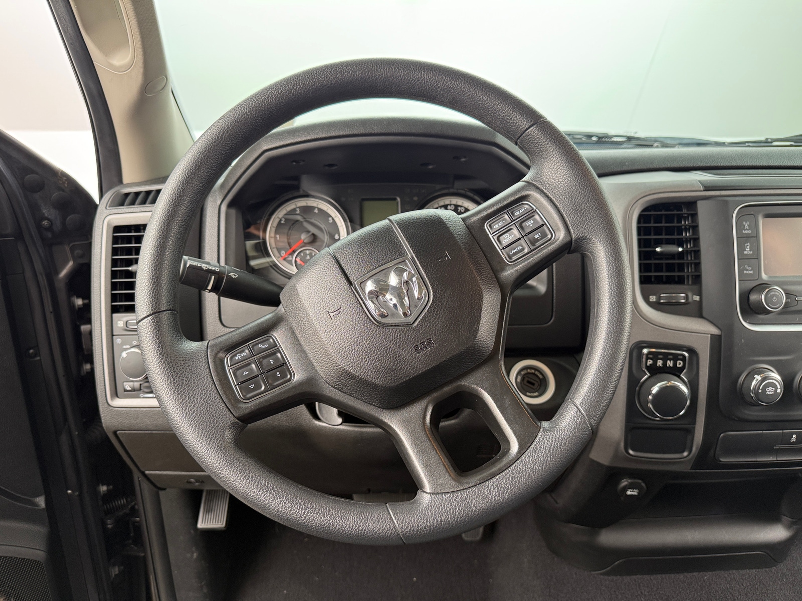 Thumbnail: 2021 RAM 1500 Classic - 5