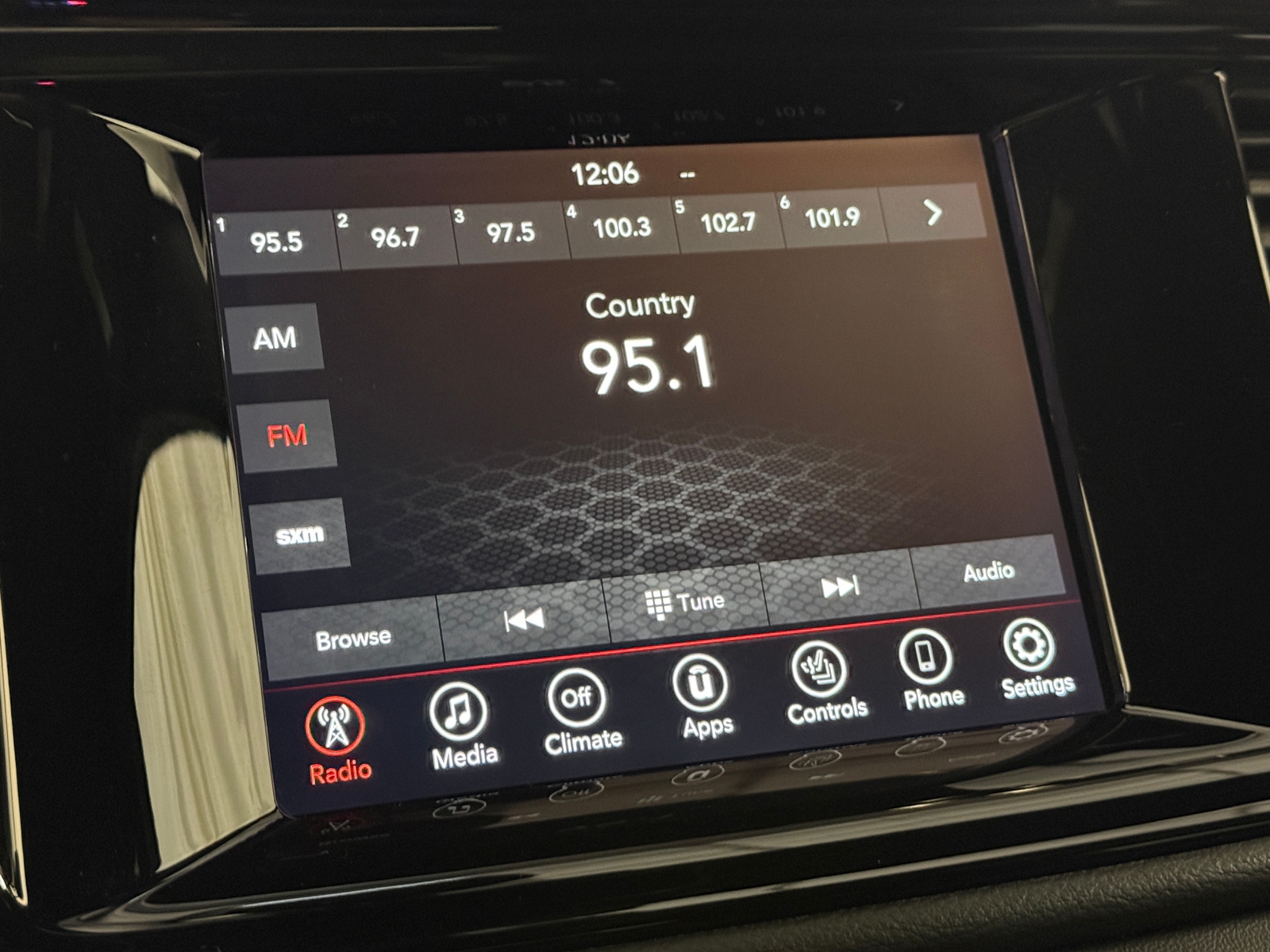 Thumbnail: 2023 Dodge Durango - 4