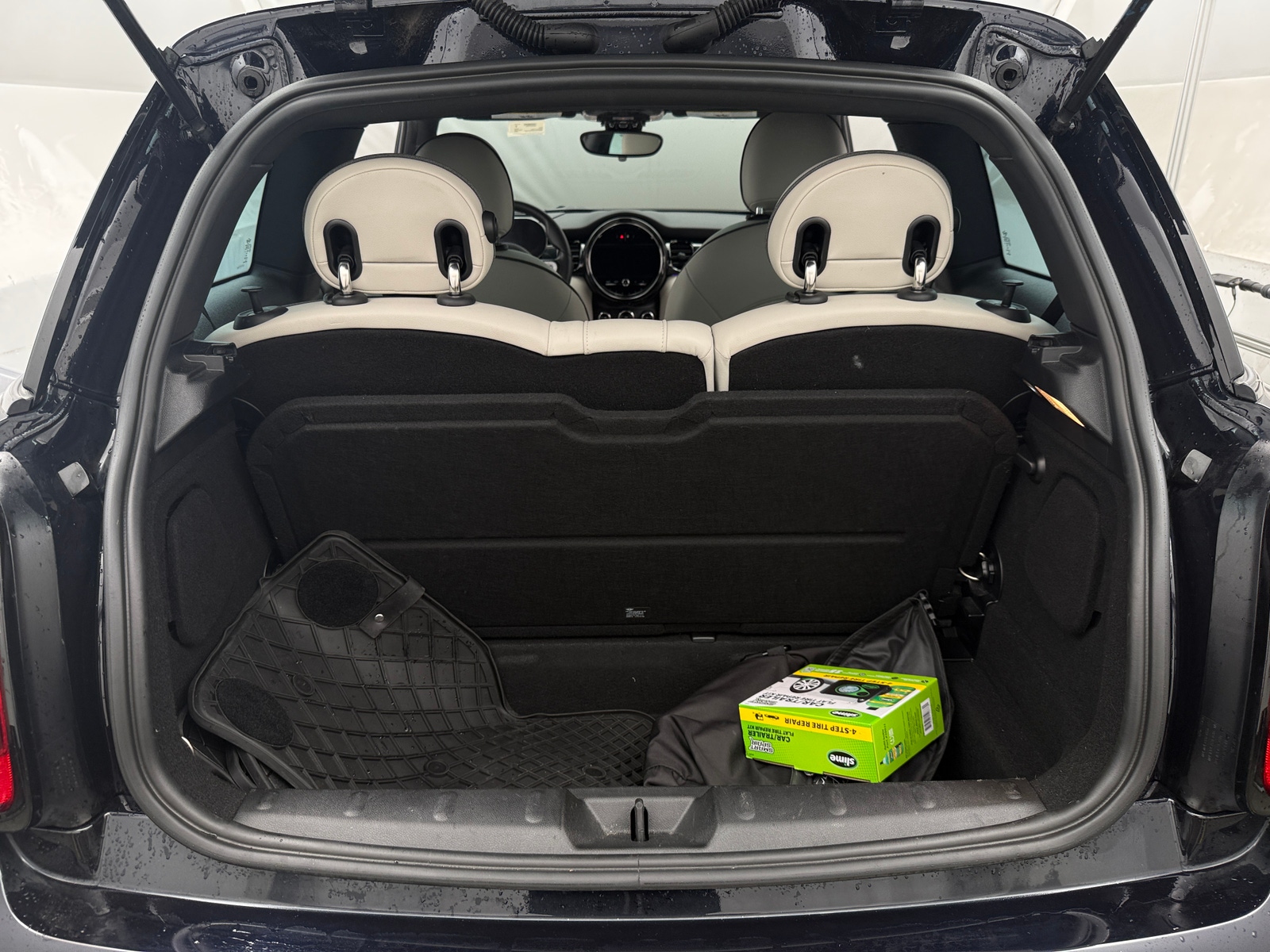 Thumbnail: 2023 MINI Cooper Hardtop - 4