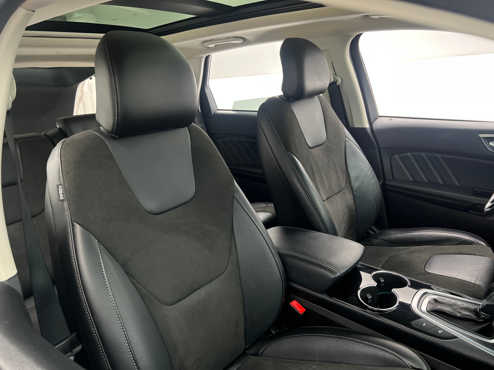 Thumbnail: 2018 Ford Edge - 2