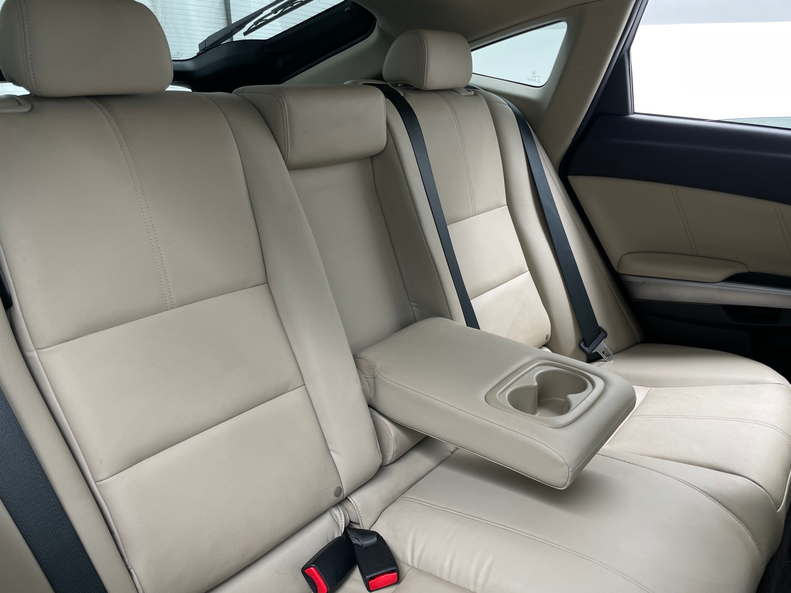 Thumbnail: 2013 Honda Crosstour - 5