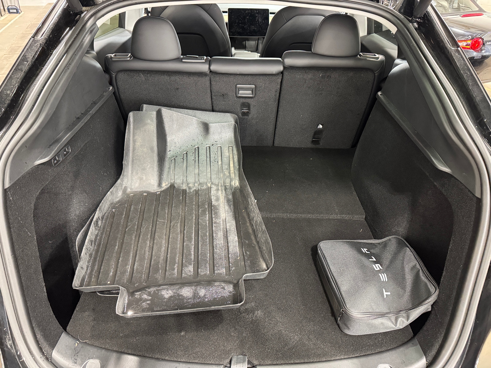 Thumbnail: 2025 Tesla Model Y - 6