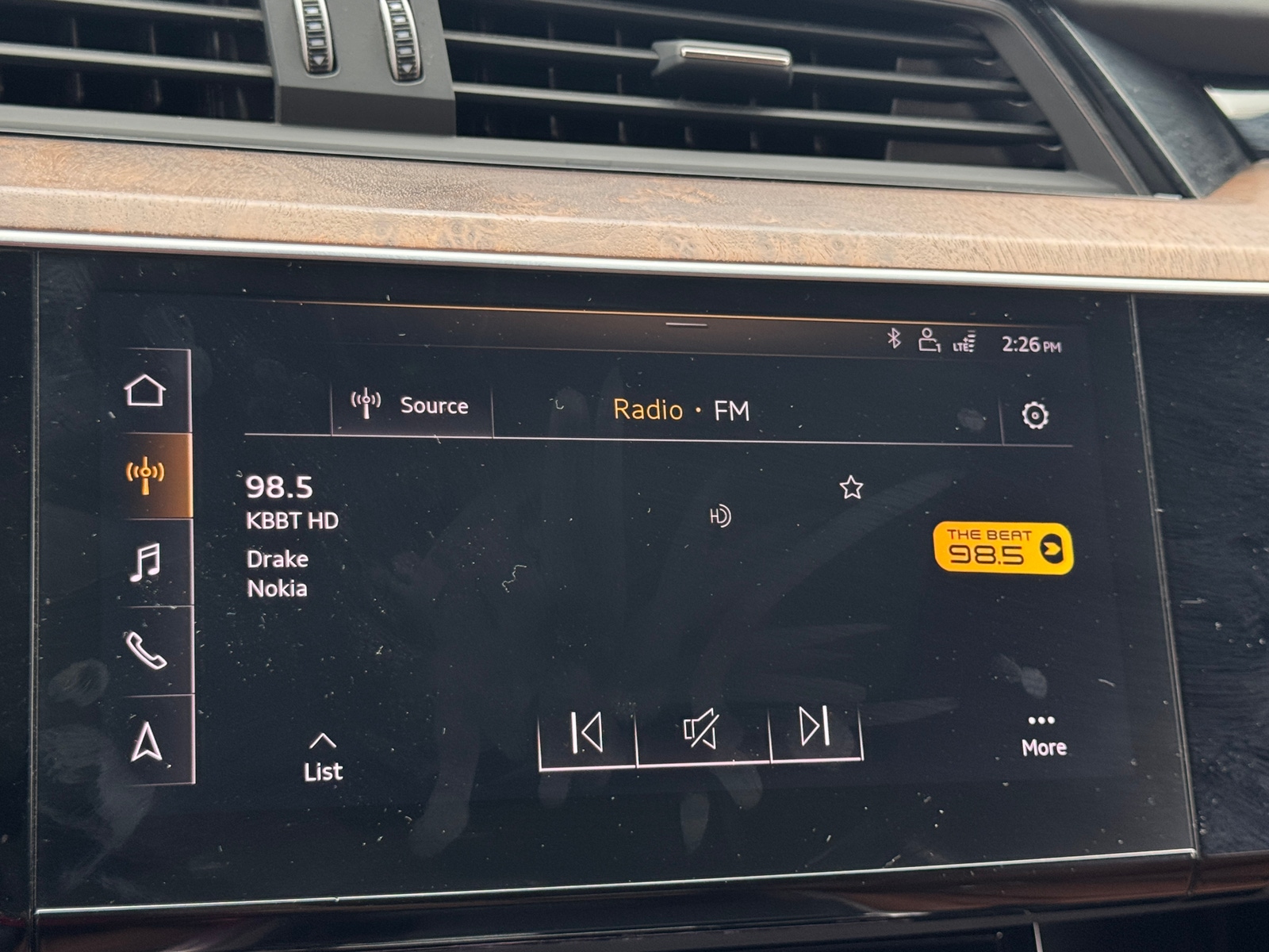 Thumbnail: 2019 Audi e-tron - 3