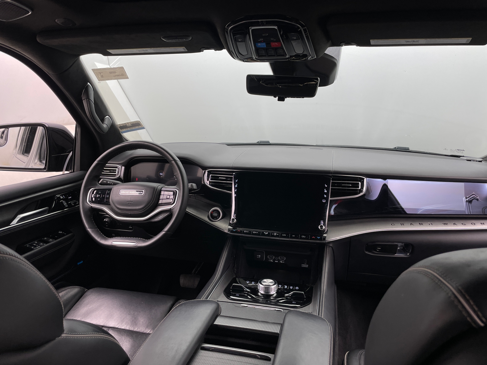 Thumbnail: 2022 Jeep Grand Wagoneer - 2