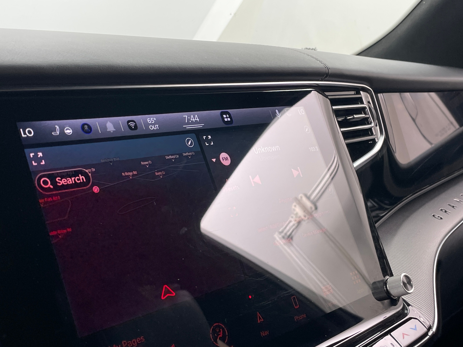 Thumbnail: 2022 Jeep Grand Wagoneer - 3