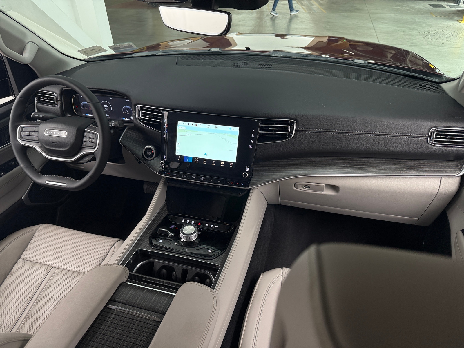 Thumbnail: 2023 Jeep Wagoneer - 2