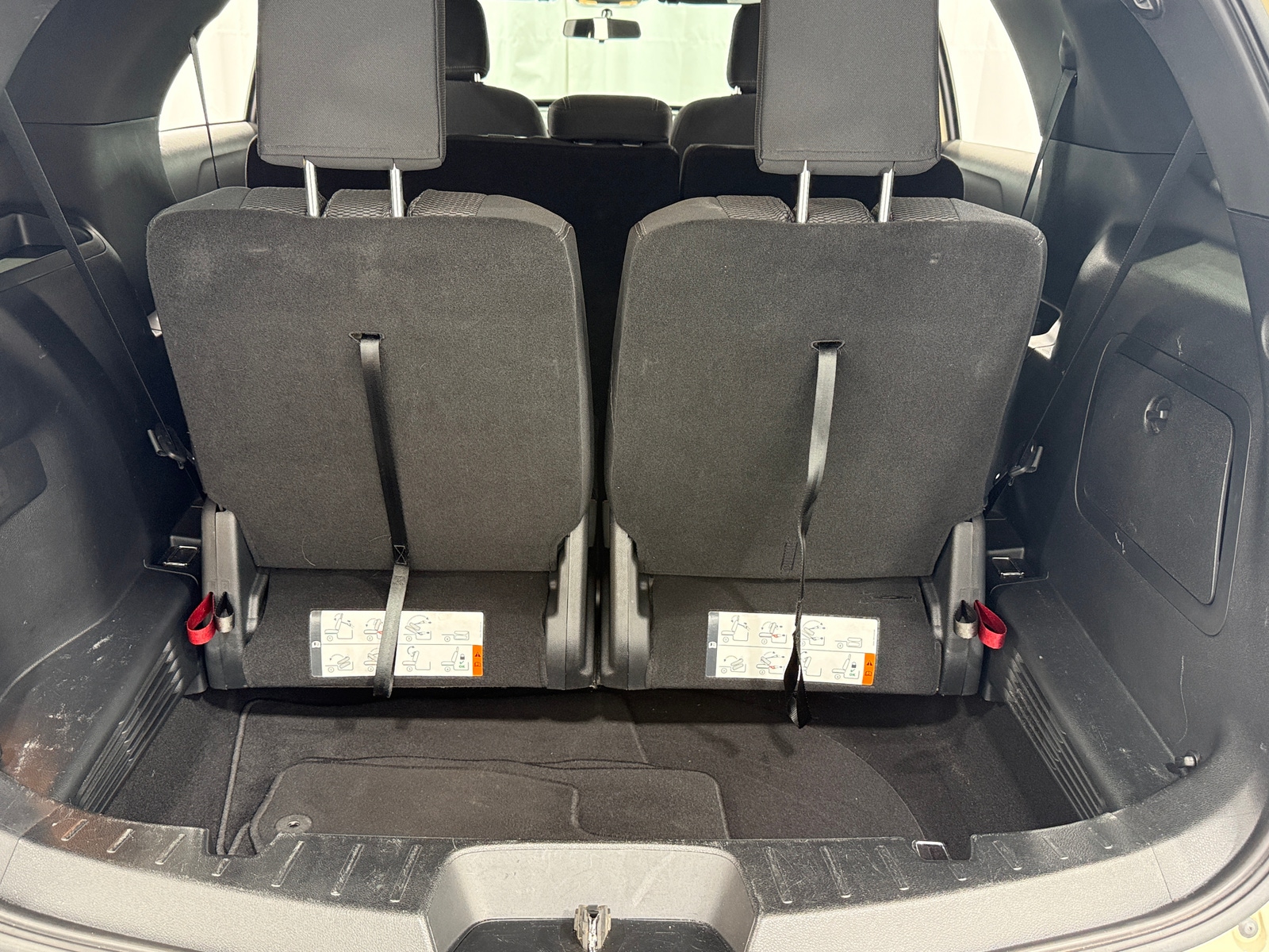 Thumbnail: 2018 Ford Explorer - 7