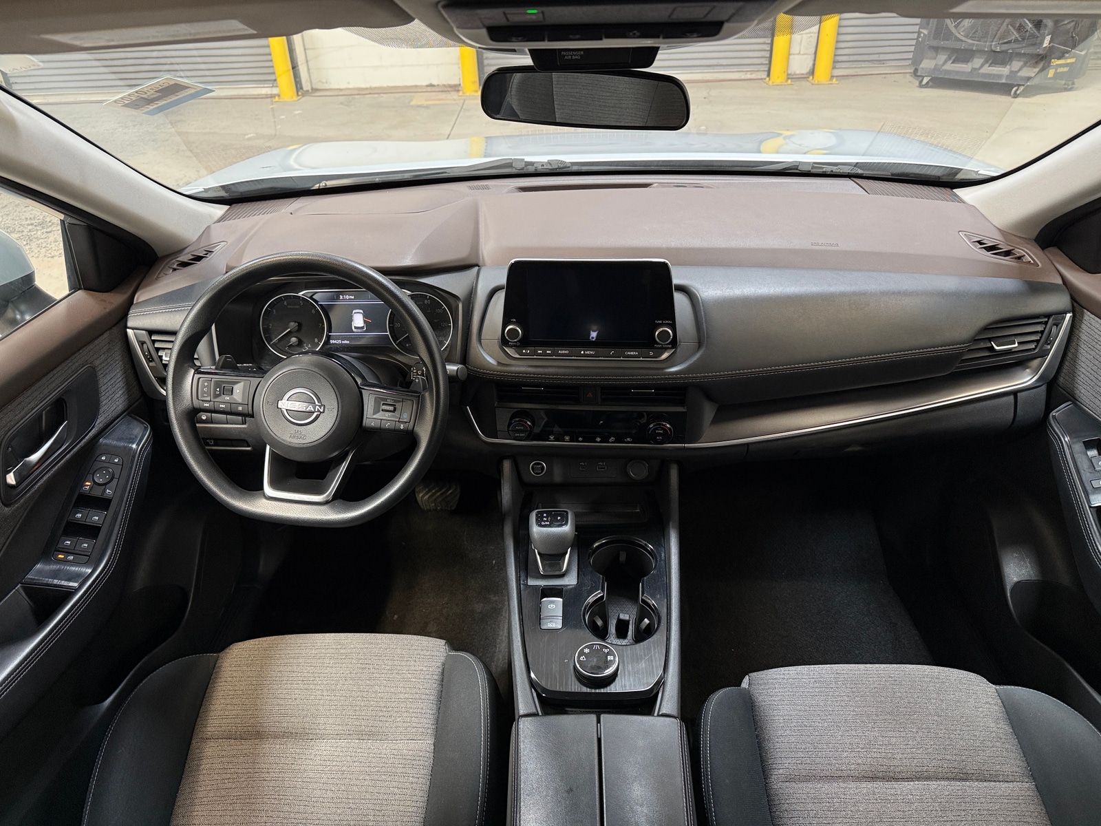 Thumbnail: 2023 Nissan Rogue - 3