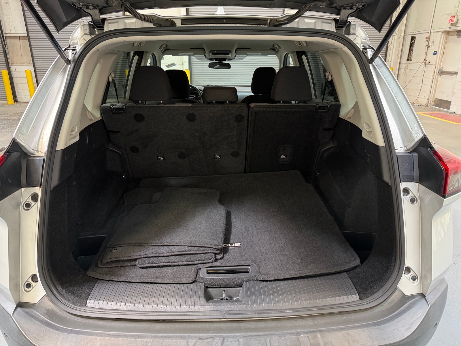 Thumbnail: 2023 Nissan Rogue - 7