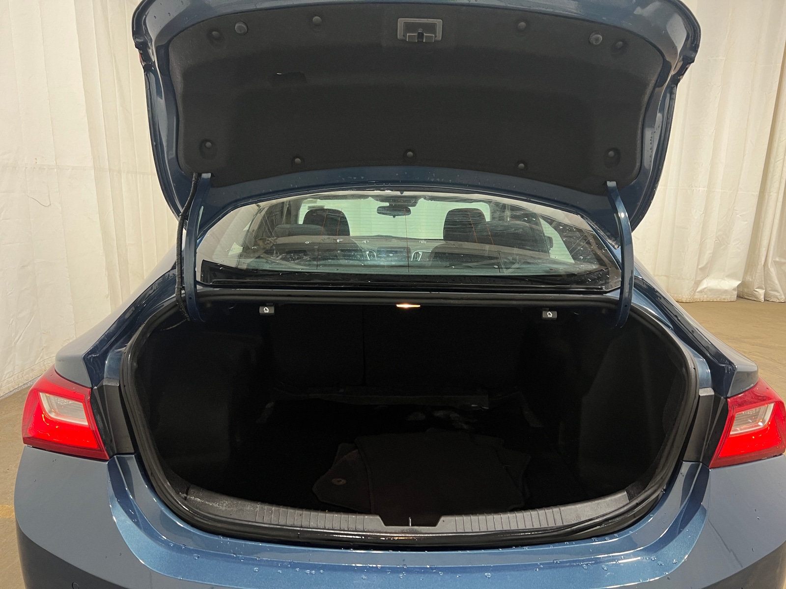 Thumbnail: 2024 Chevrolet Malibu - 7