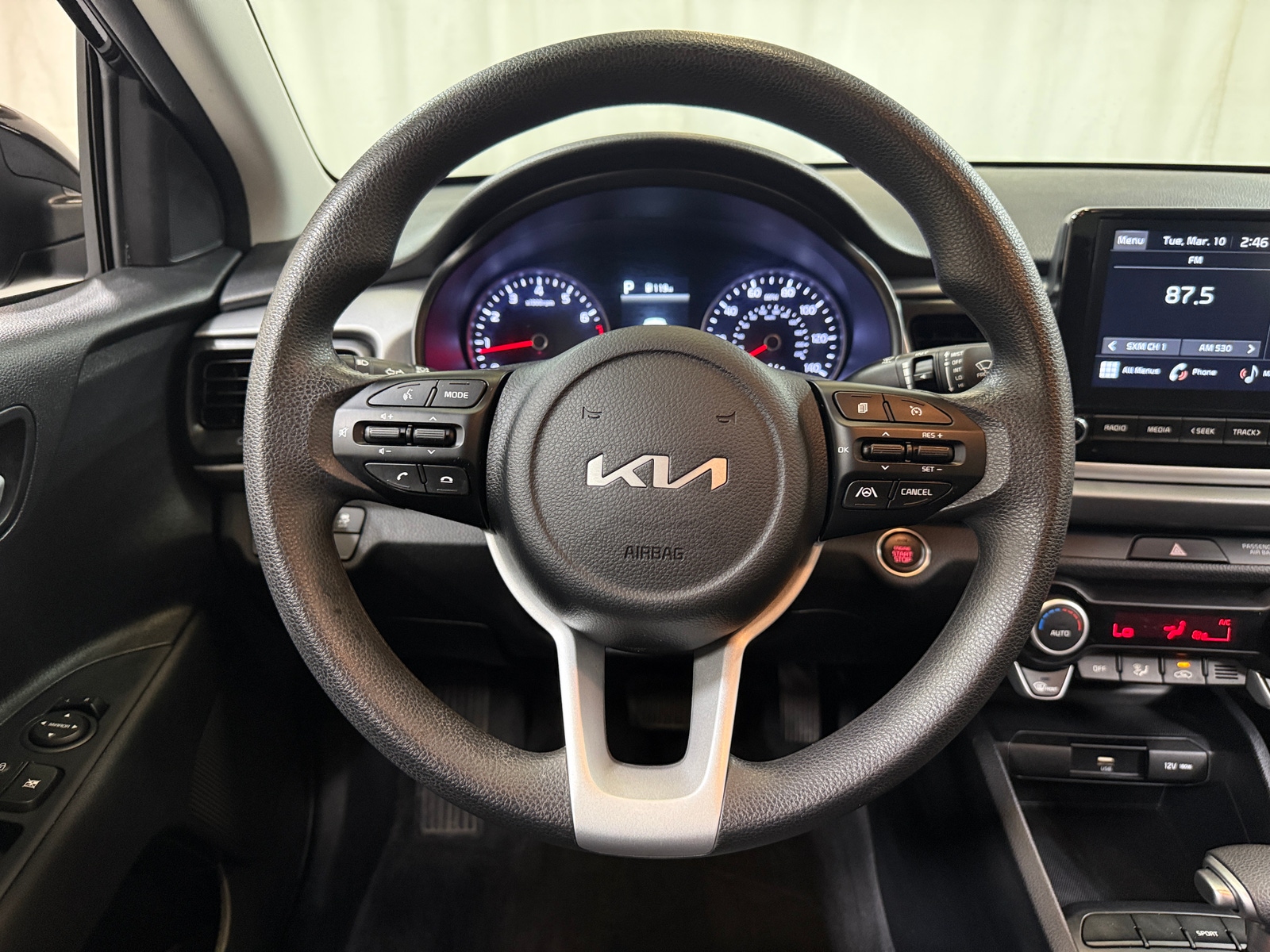 Thumbnail: 2023 Kia Rio - 5