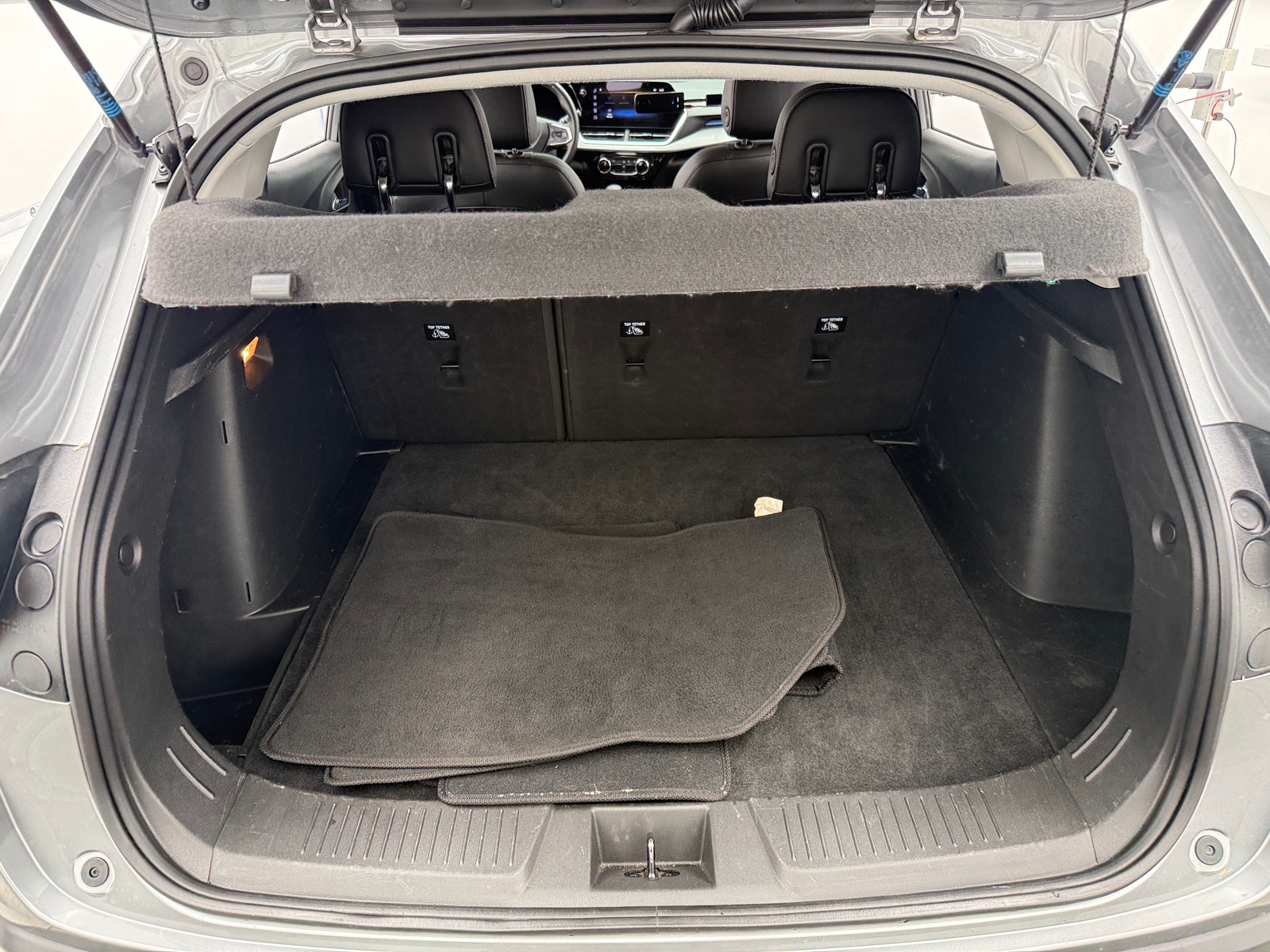 Thumbnail: 2025 Chevrolet Trax - 7