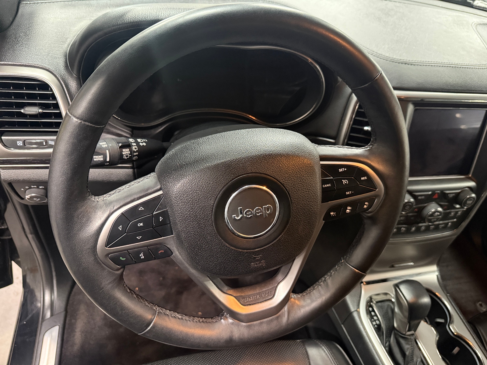 Thumbnail: 2018 Jeep Grand Cherokee - 4