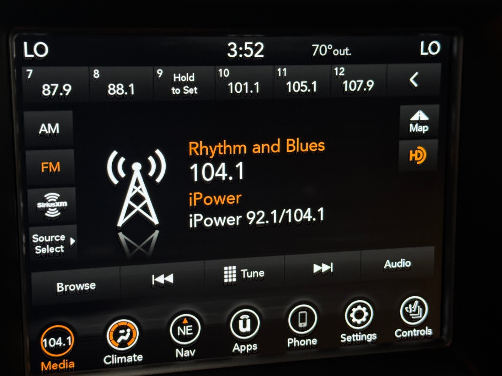 Thumbnail: 2018 Jeep Grand Cherokee - 3