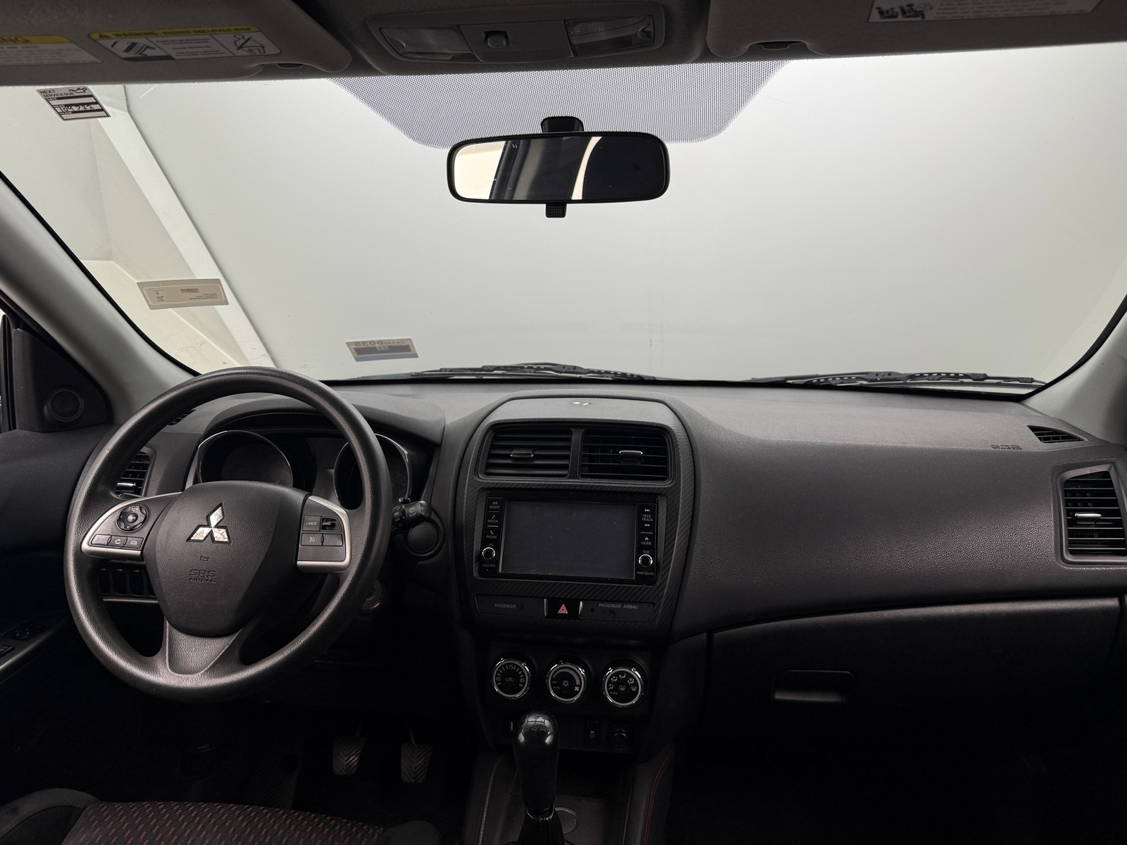 Thumbnail: 2018 Mitsubishi Outlander Sport - 3