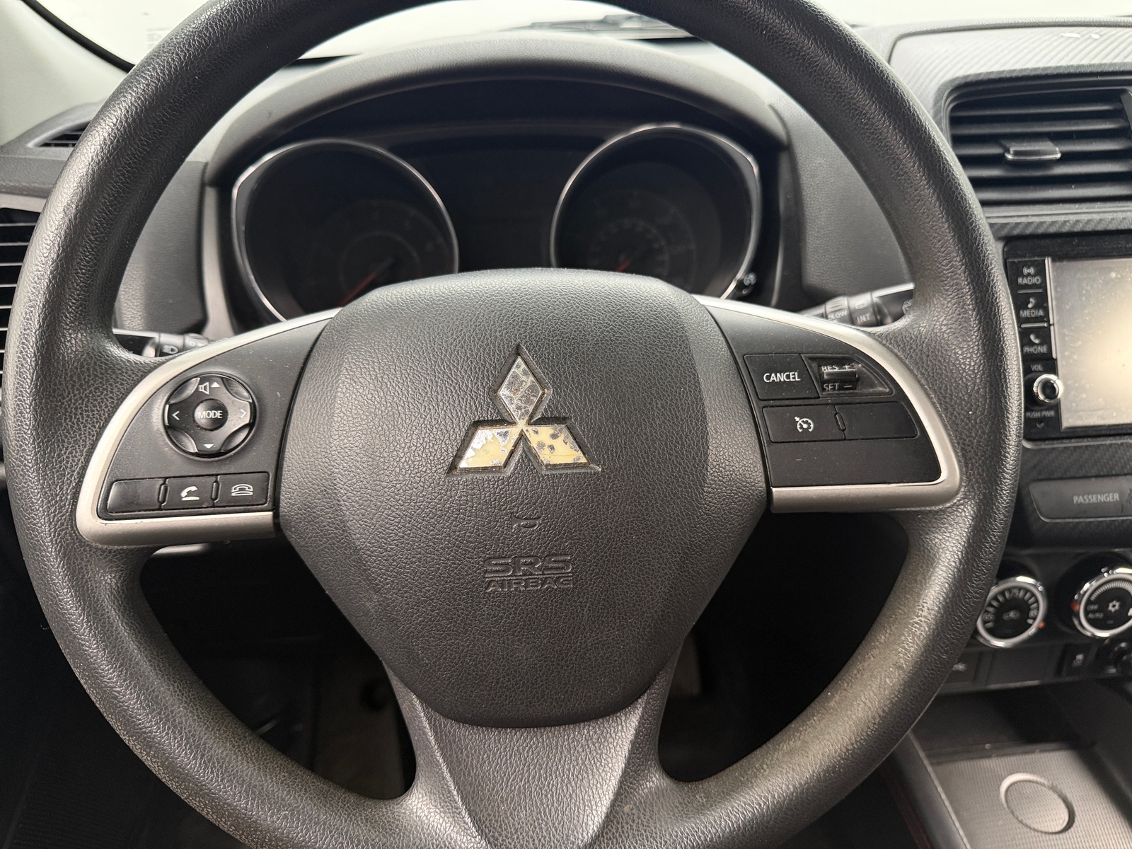Thumbnail: 2018 Mitsubishi Outlander Sport - 5