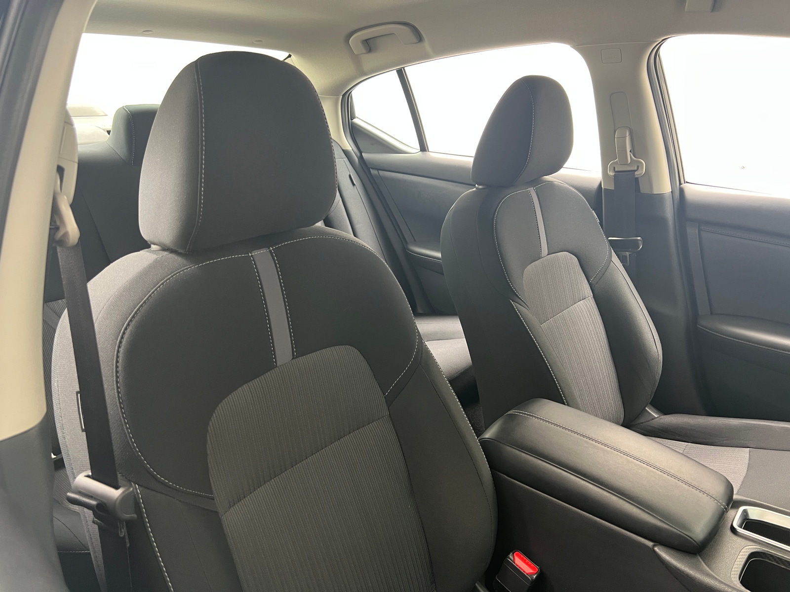 Thumbnail: 2025 Nissan Sentra - 2