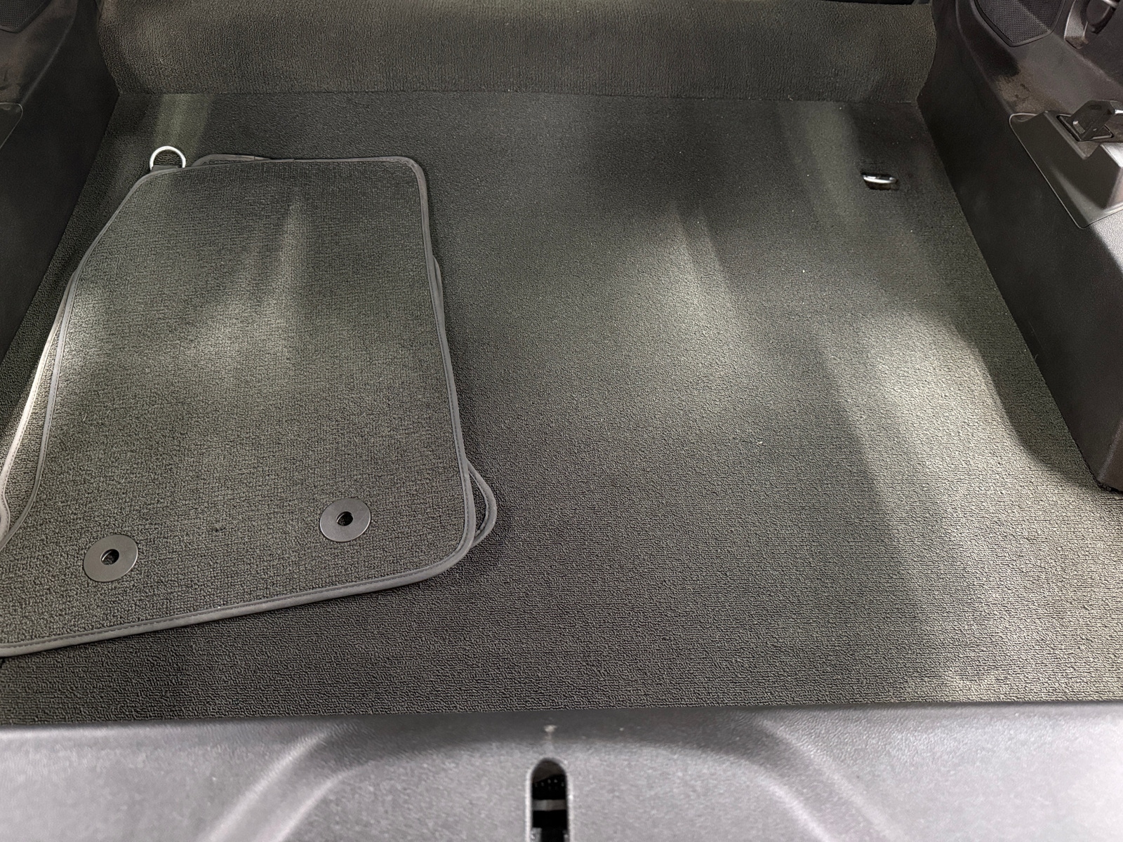 Thumbnail: 2016 Chevrolet Corvette - 4