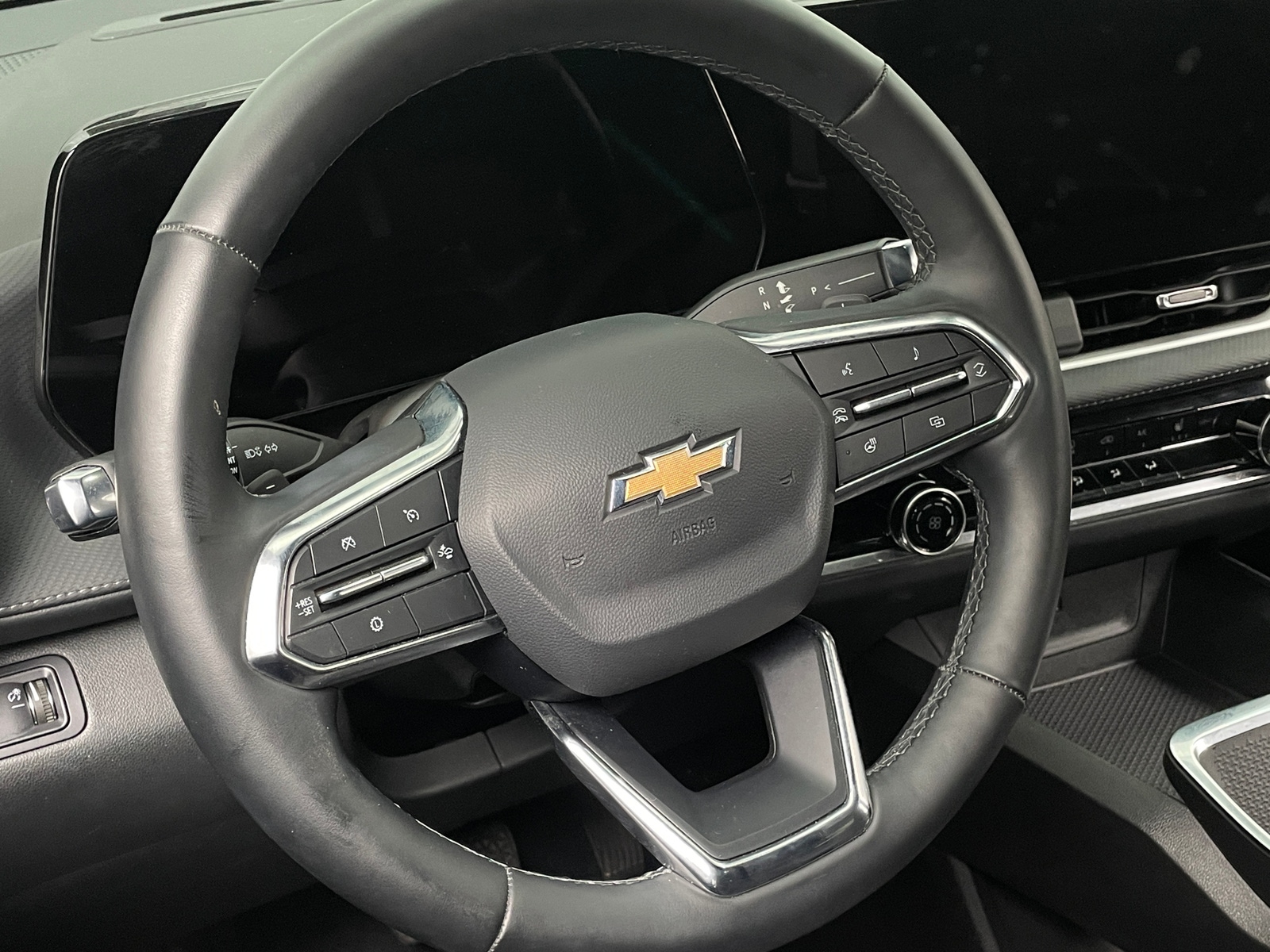 Thumbnail: 2025 Chevrolet Equinox - 5