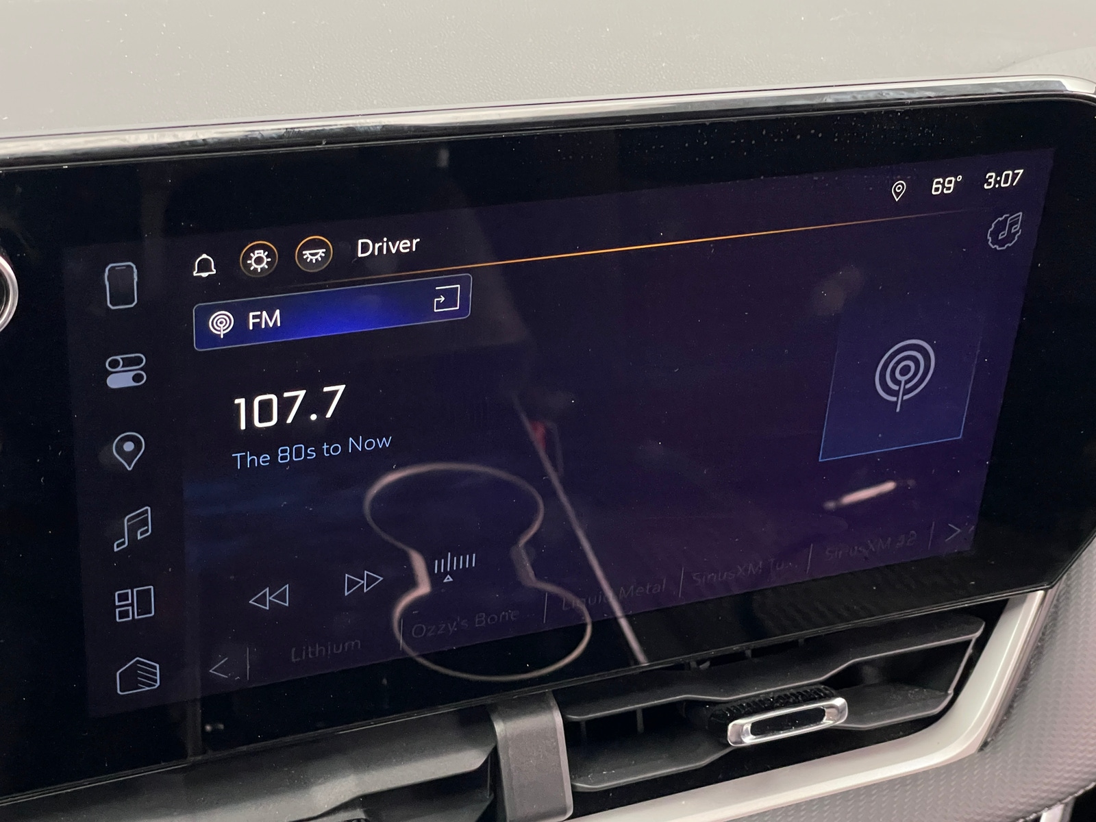 Thumbnail: 2025 Chevrolet Equinox - 4