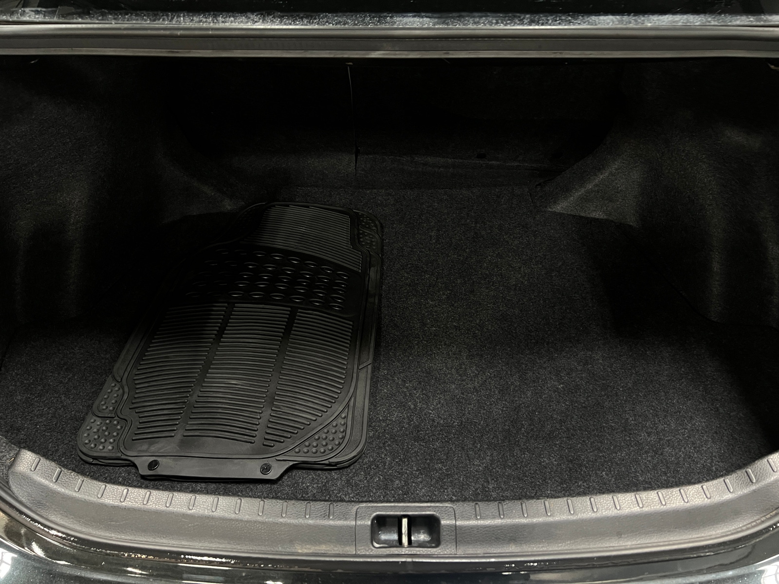 Thumbnail: 2014 Toyota Corolla - 7