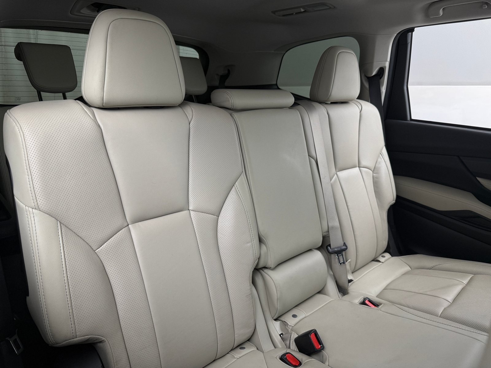 Thumbnail: 2022 Subaru Ascent - 5