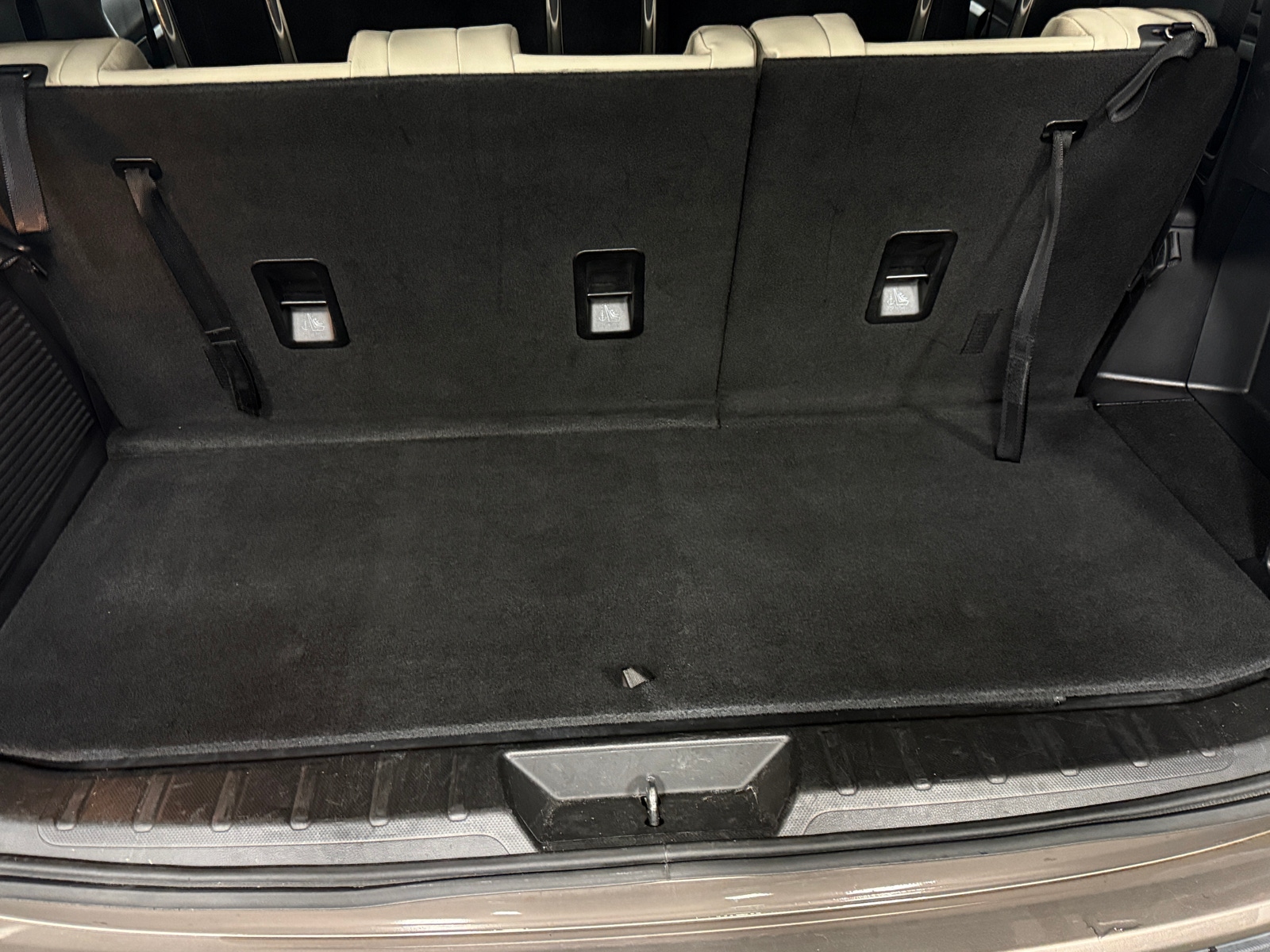 Thumbnail: 2022 Subaru Ascent - 6