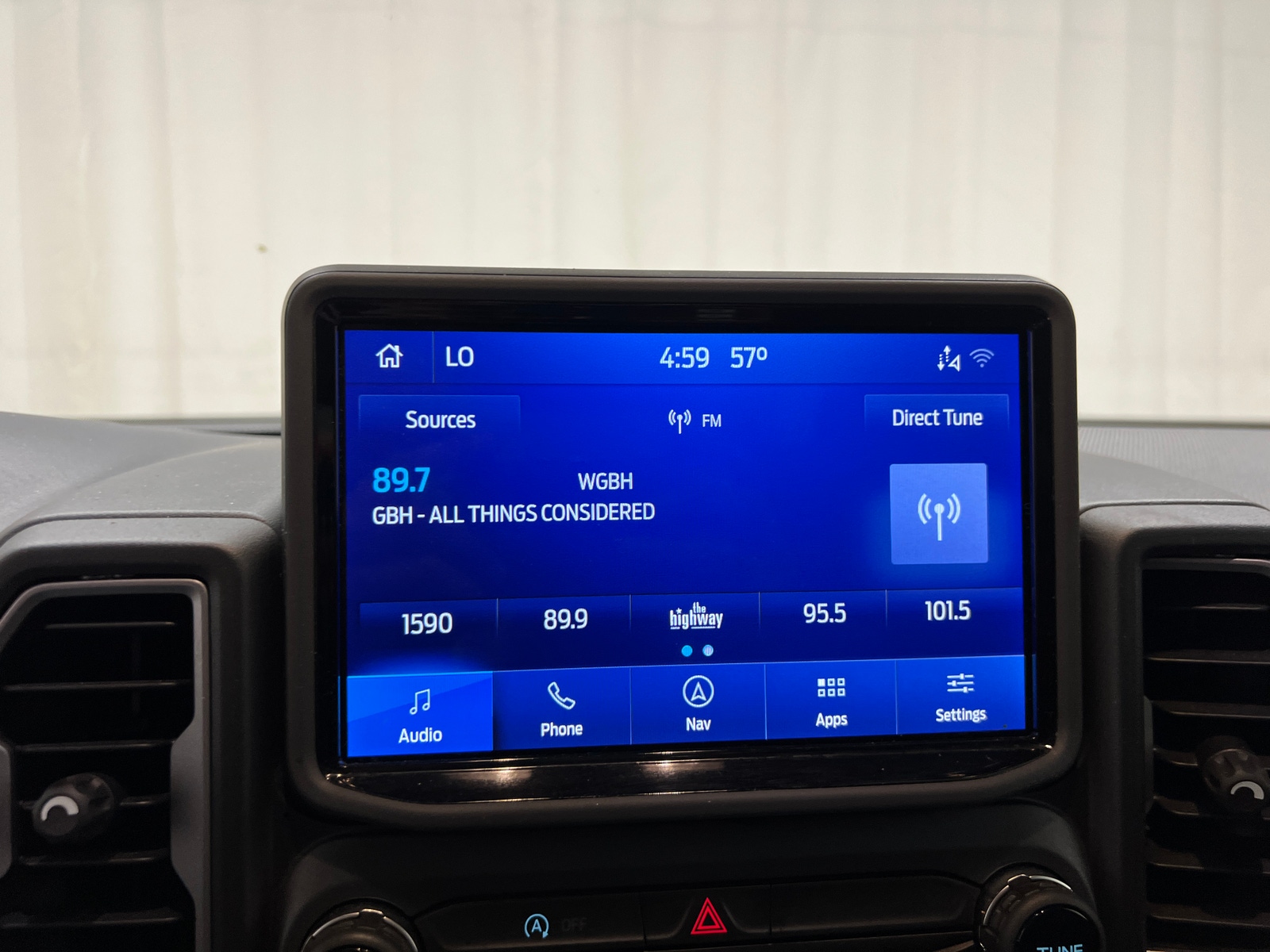 Thumbnail: 2022 Ford Bronco Sport - 4