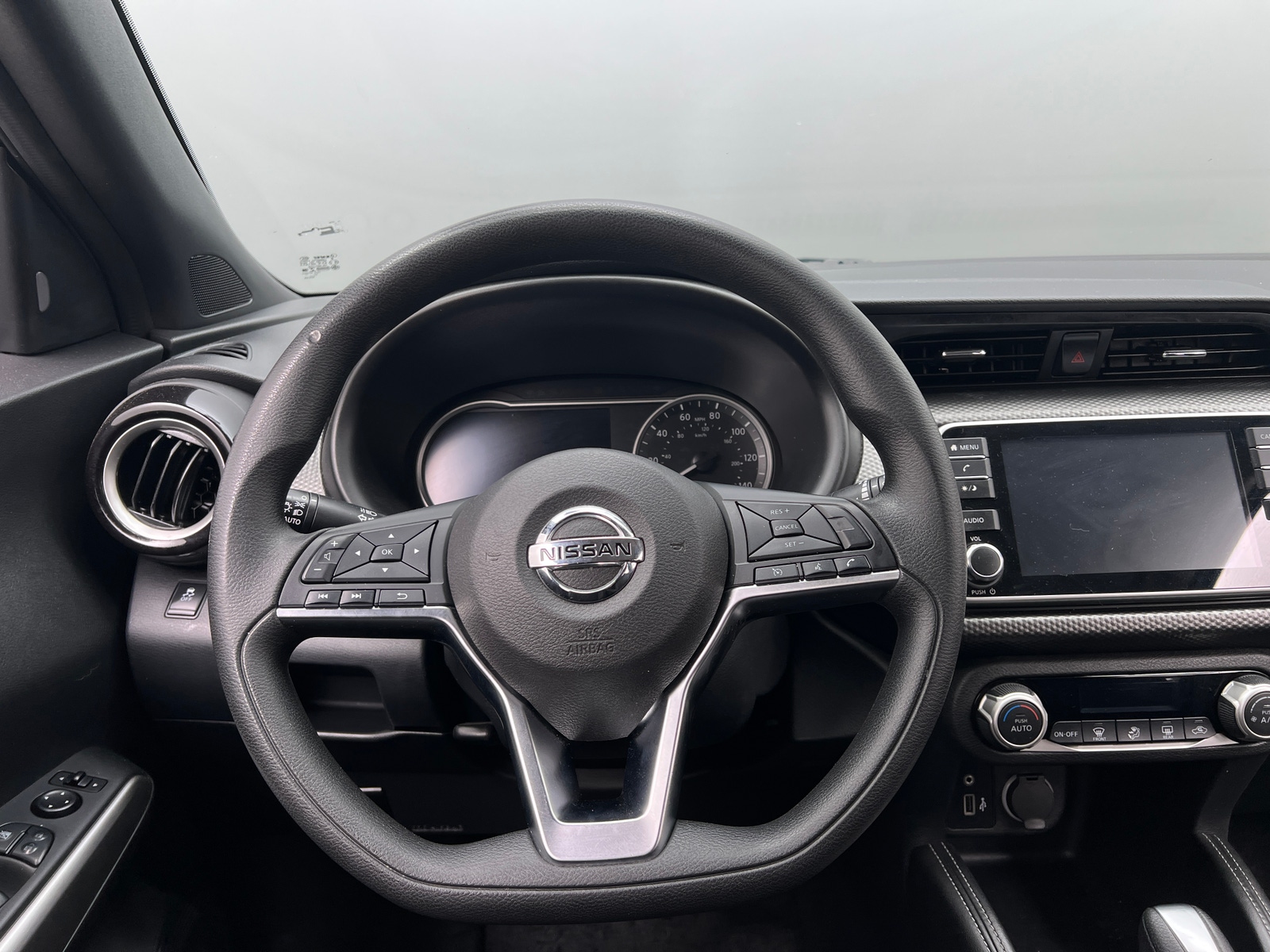 Thumbnail: 2019 Nissan Kicks - 5