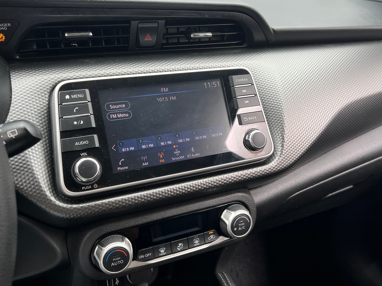 Thumbnail: 2019 Nissan Kicks - 4