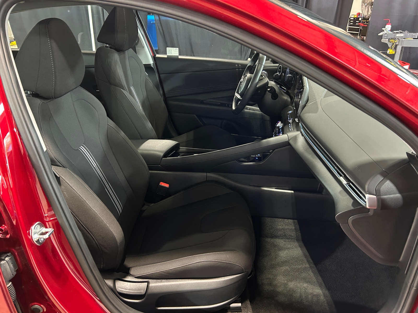 Thumbnail: 2025 Hyundai Elantra - 2