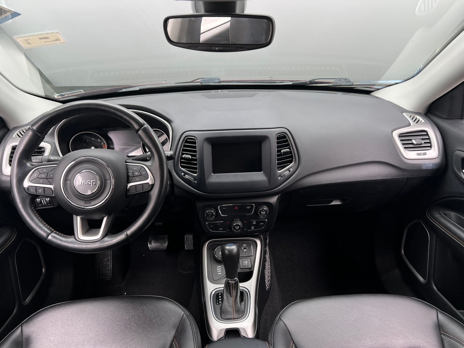 Thumbnail: 2021 Jeep Compass - 3