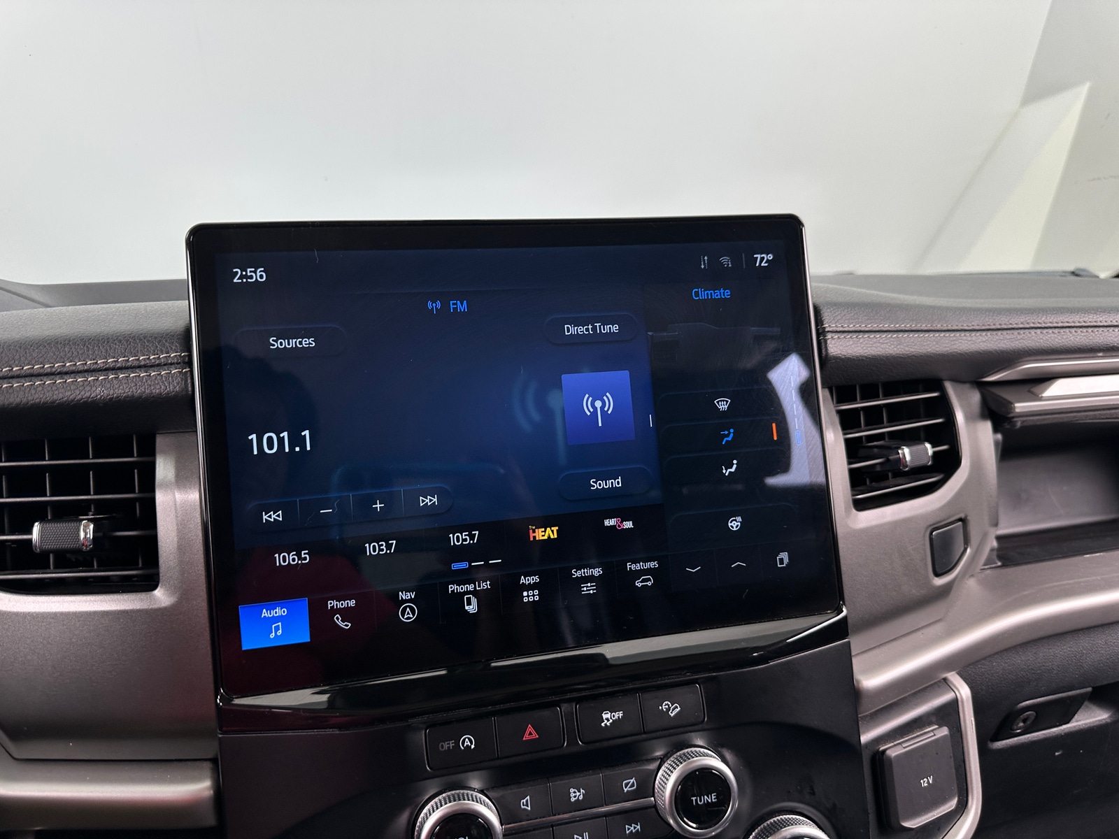 Thumbnail: 2024 Ford Expedition MAX - 3