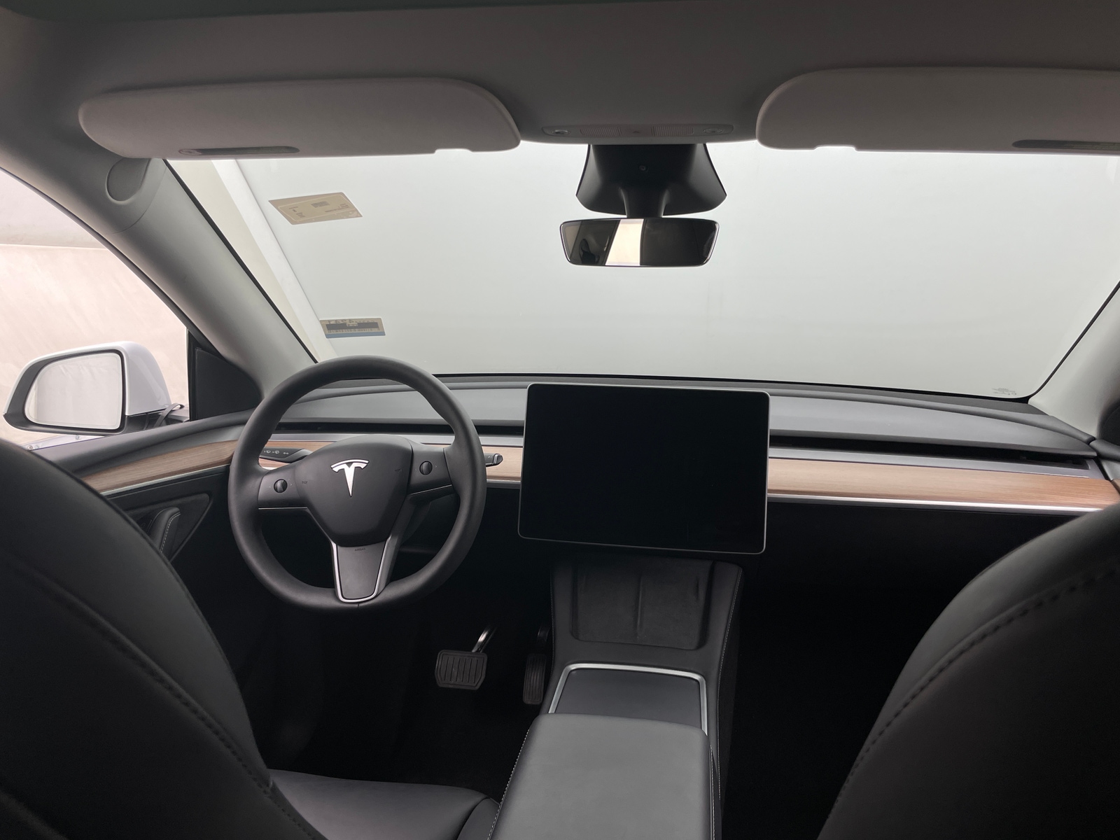 Thumbnail: 2025 Tesla Model Y - 3