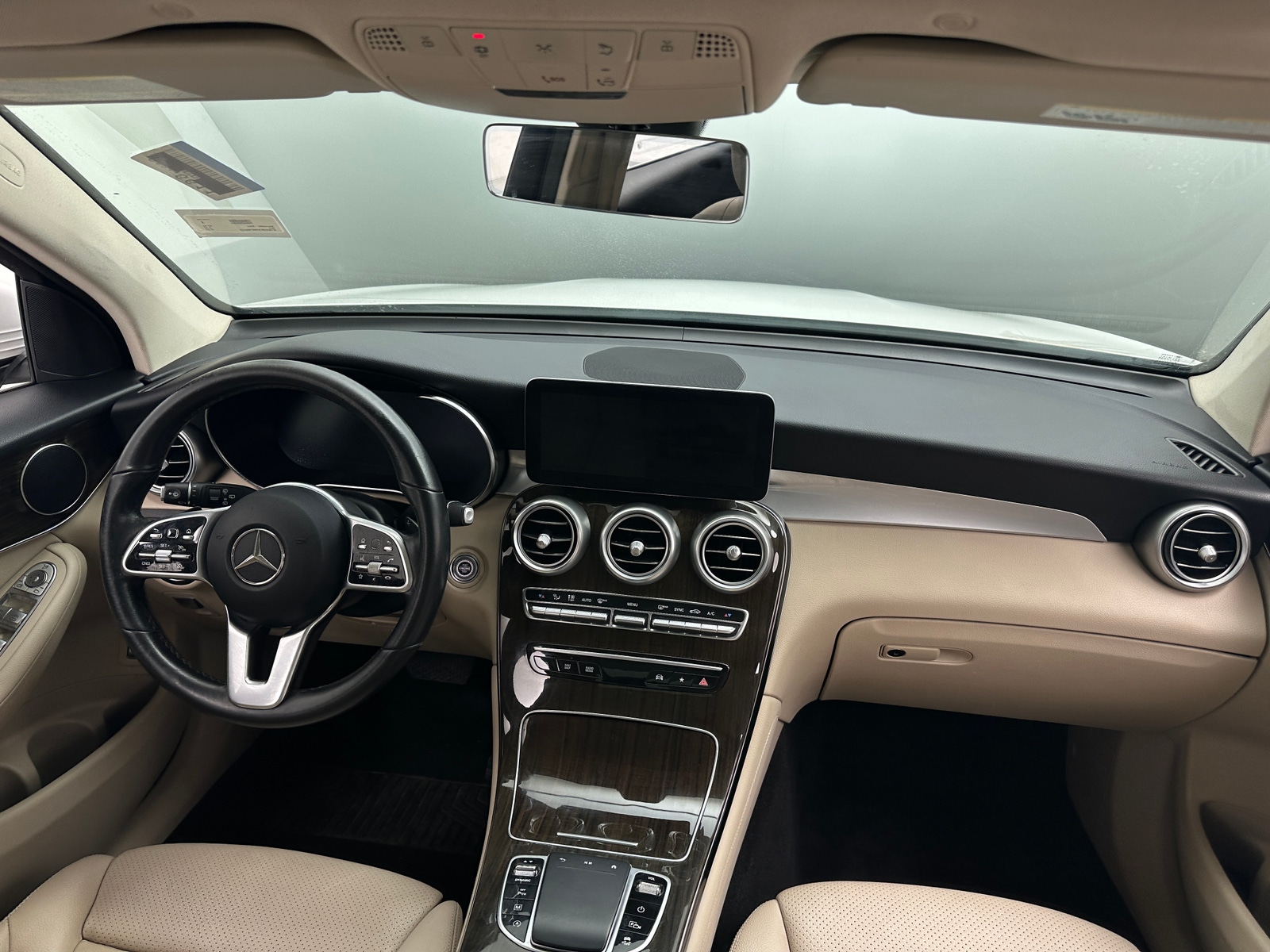 Thumbnail: 2021 Mercedes-Benz GLC - 2