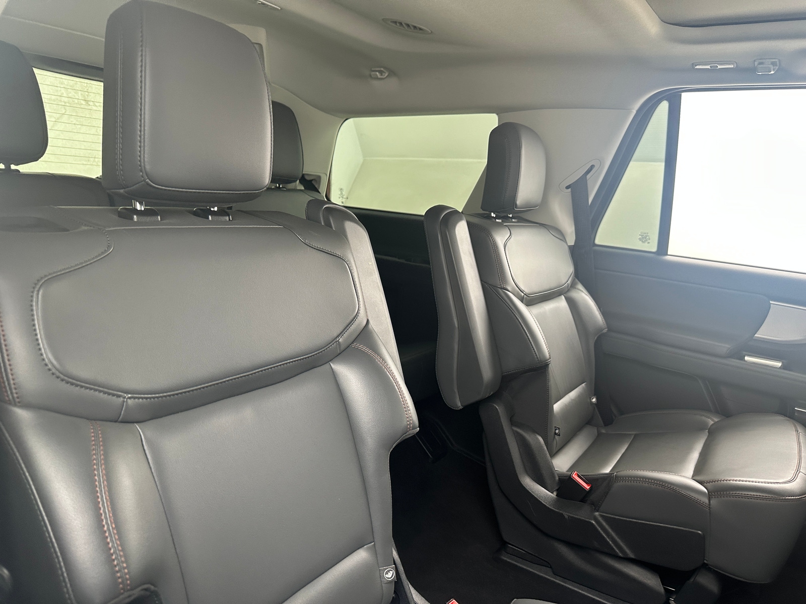 Thumbnail: 2025 Ford Expedition - 6