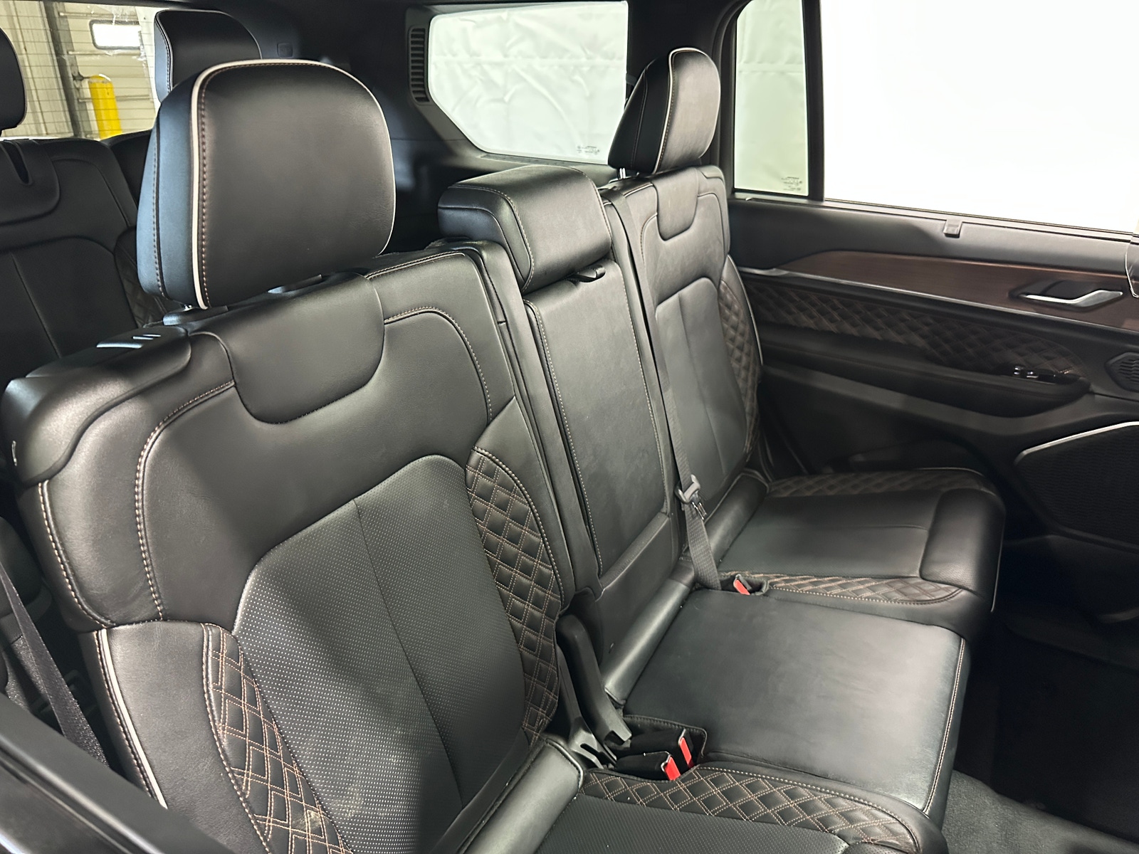 Thumbnail: 2023 Jeep Grand Cherokee L - 5