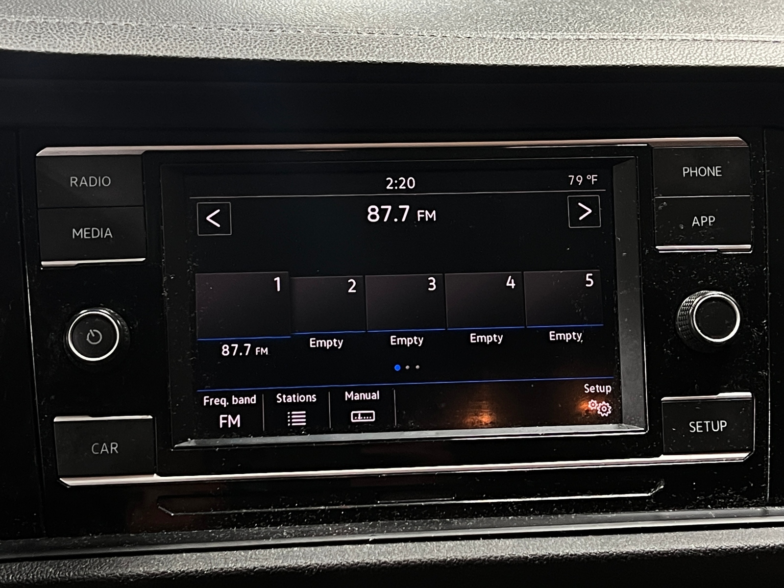 Thumbnail: 2019 Volkswagen Jetta - 4