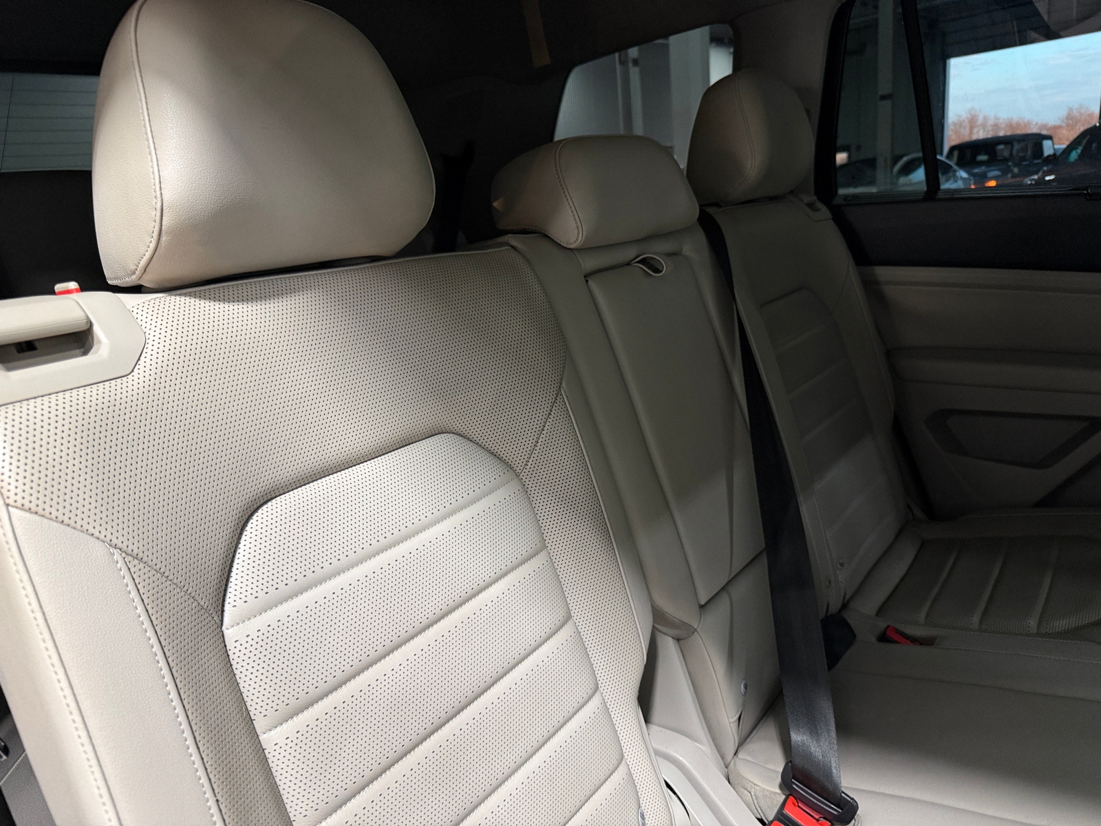 Thumbnail: 2018 Volkswagen Atlas - 5